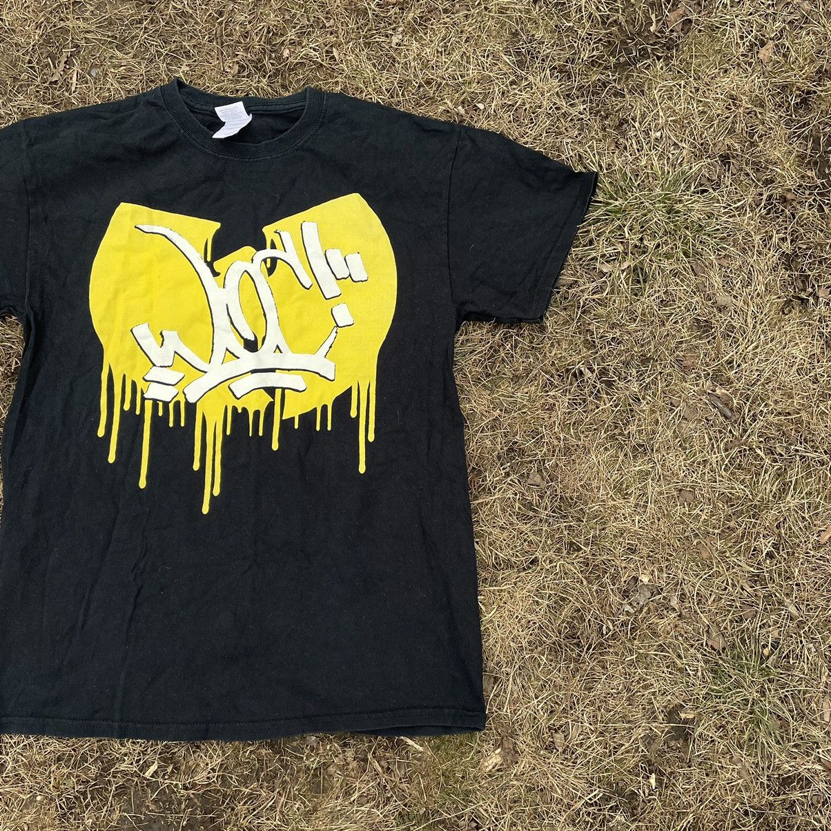 Vintage Vintage Y2K Graphic Tee Wu Tang Logo Yellow Black Japanese M Size US M / EU 48-50 / 2 - 2 Thumbnail