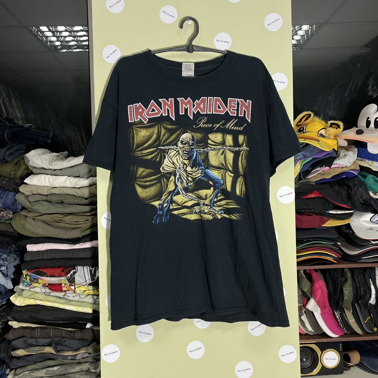 Vintage Vintage 90s Iron Maiden Band Tee Graphic Skulls Grunge L Size US L / EU 52-54 / 3 - 1 Thumbnail