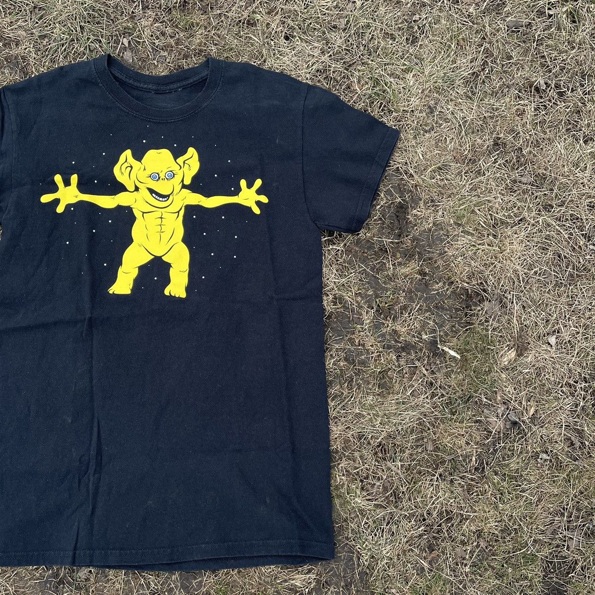 Vintage Vintage 90s Yellow Graphic Tee Demon Punk Streetwear Boxy S Size US S / EU 44-46 / 1 - 3 Thumbnail