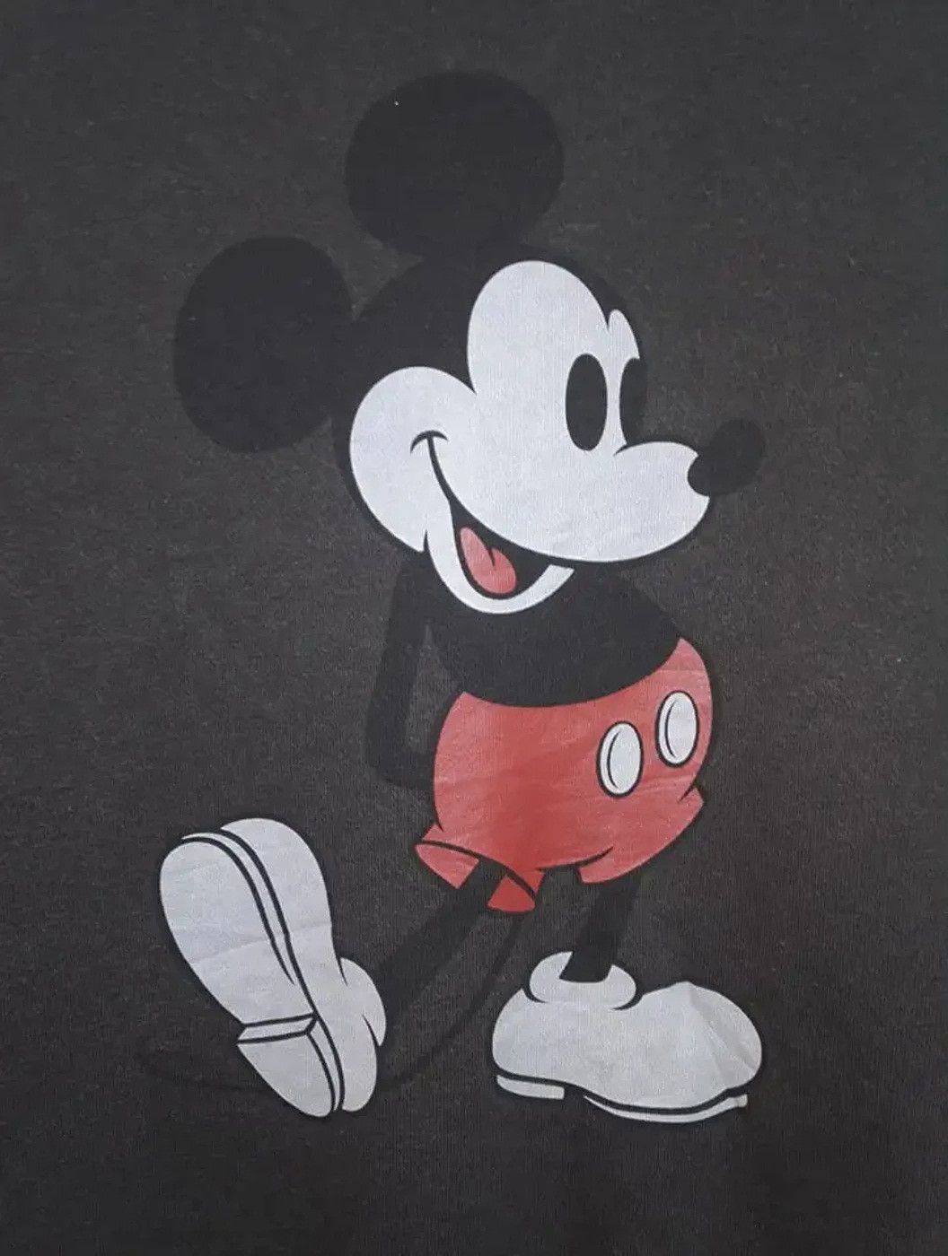 Mickey Mouse Uniqlo X Mickey Mouse Sweatshirt Big Logo Size US M / EU 48-50 / 2 - 2 Thumbnail