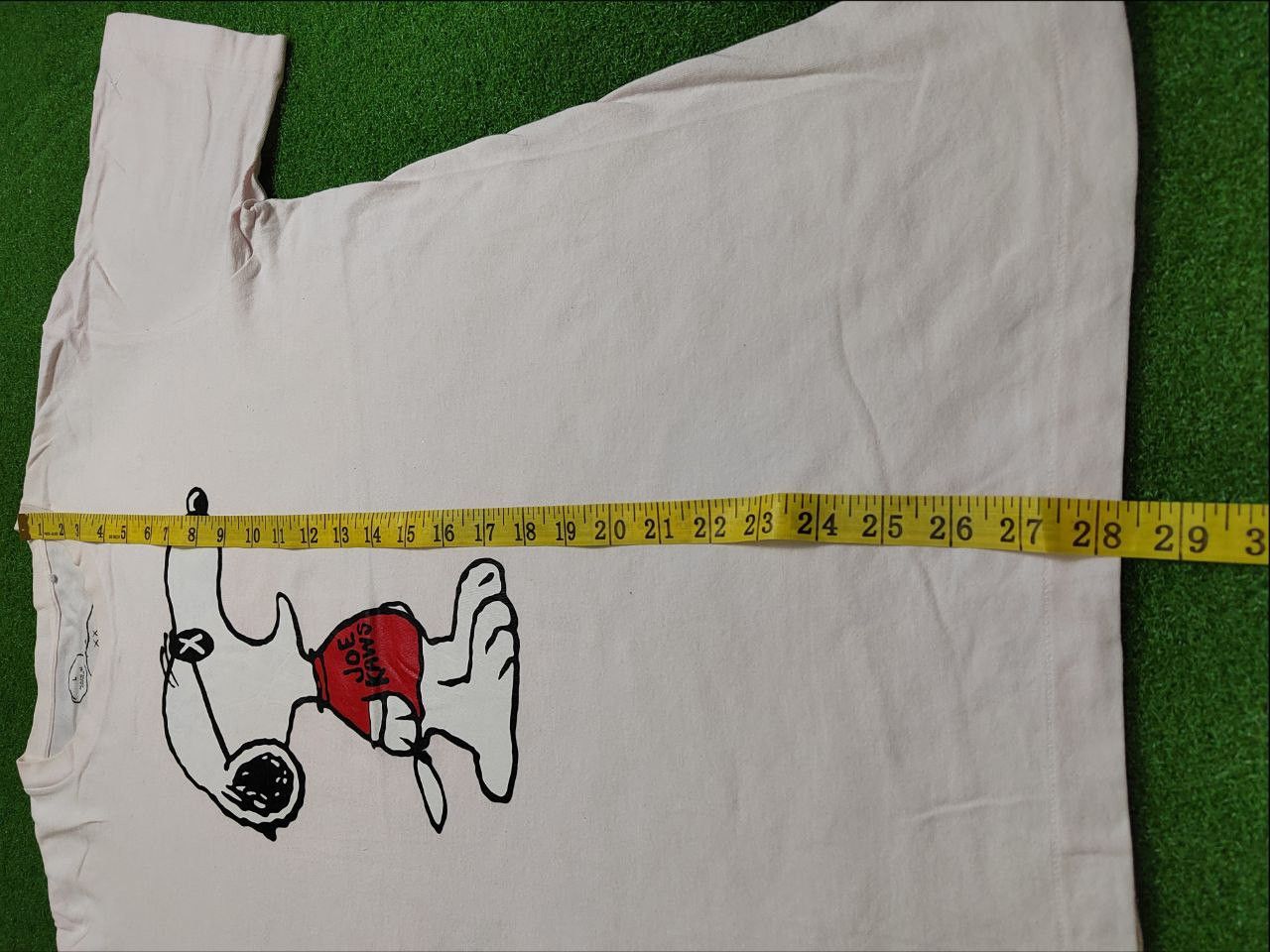 Cartoon Network Kaws X Peanuts Snoopy Pocket Tee rare Size US L / EU 52-54 / 3 - 5 Thumbnail