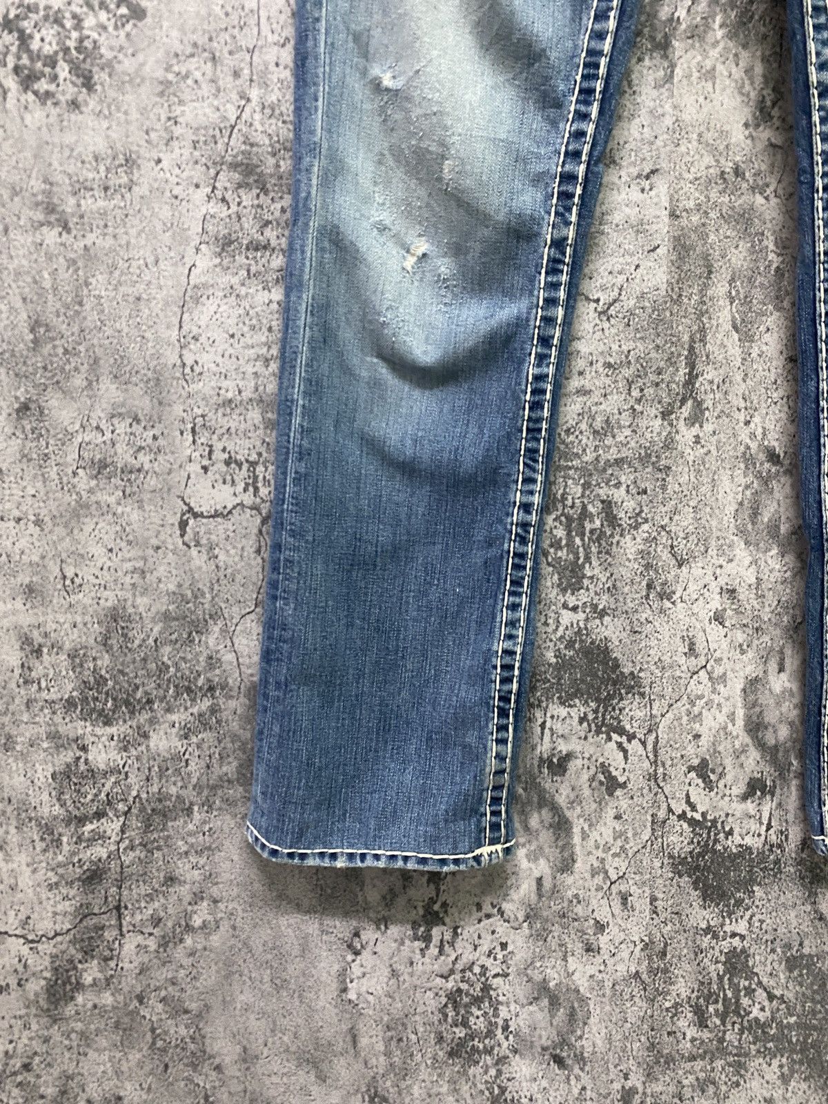 True Religion × Vintage TRUE RELIGION Light Wash Denim Flare Pants Size US 31 - 7 Thumbnail