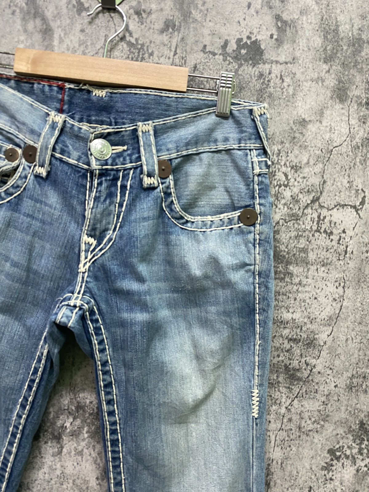 True Religion × Vintage TRUE RELIGION Light Wash Denim Flare Pants Size US 31 - 5 Thumbnail