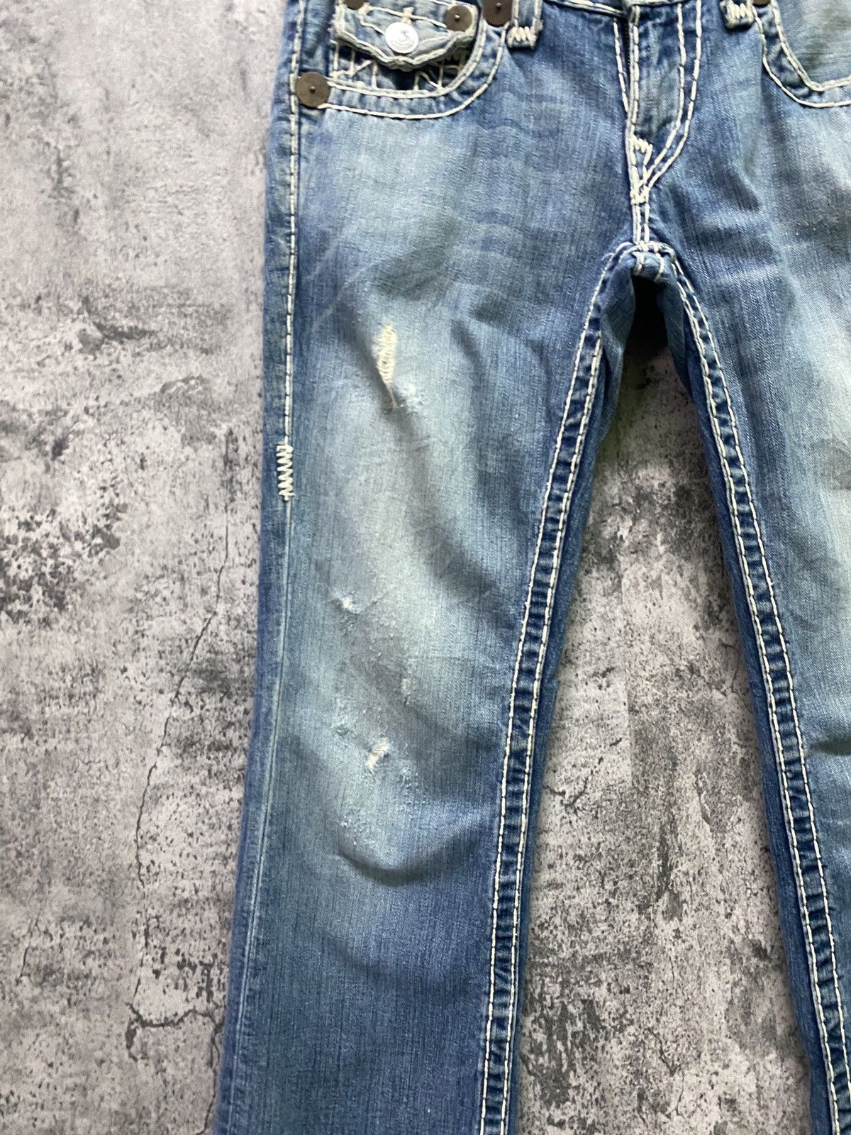 True Religion × Vintage TRUE RELIGION Light Wash Denim Flare Pants Size US 31 - 6 Thumbnail