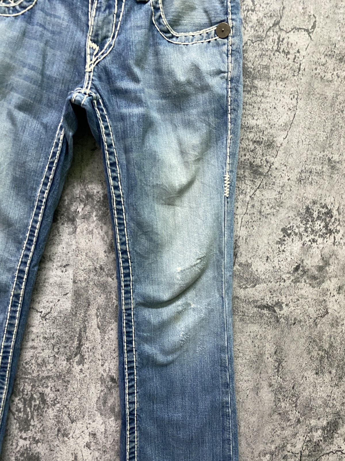 True Religion × Vintage TRUE RELIGION Light Wash Denim Flare Pants Size US 31 - 8 Thumbnail