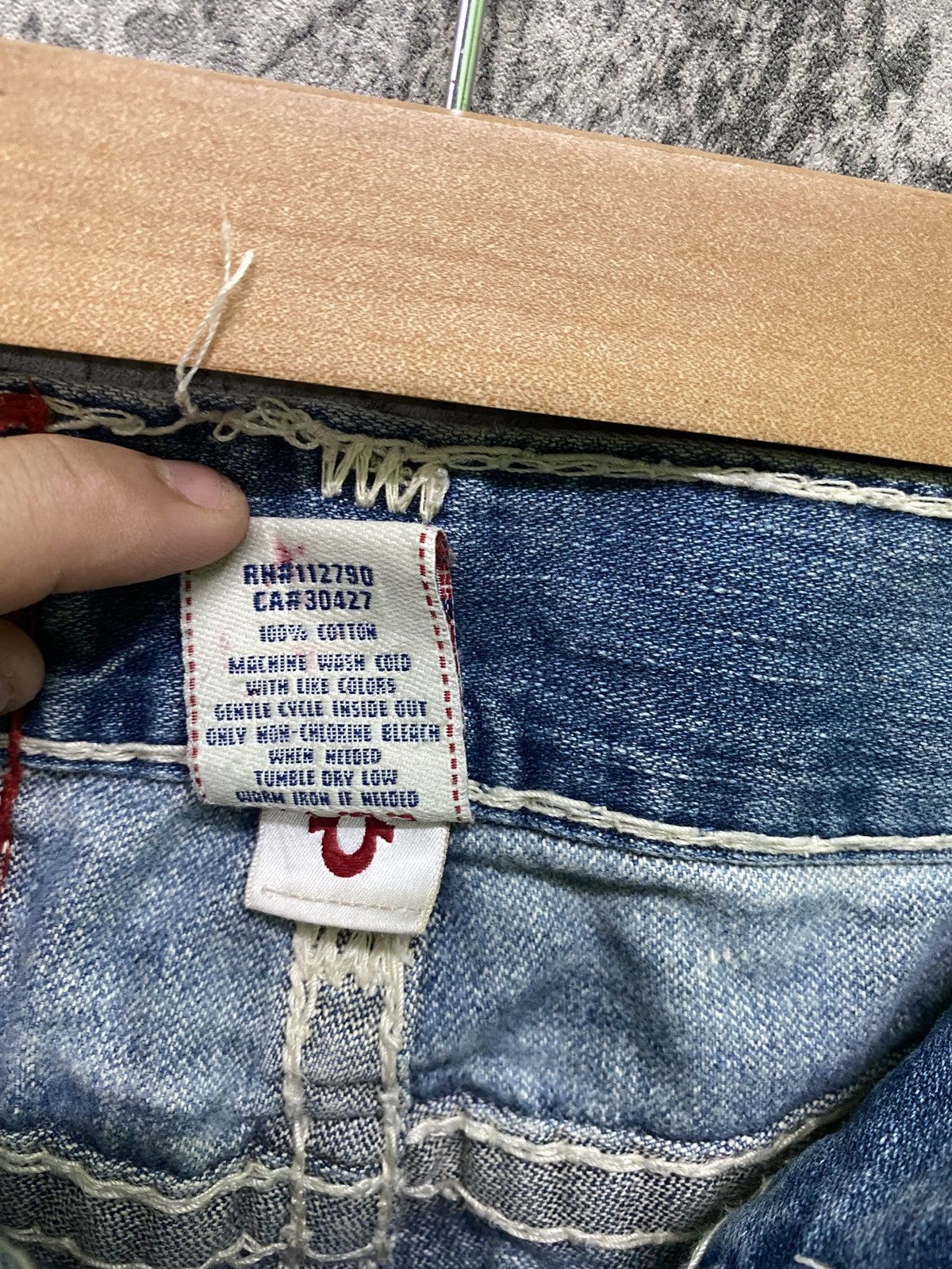 True Religion × Vintage TRUE RELIGION Light Wash Denim Flare Pants Size US 31 - 21 Thumbnail