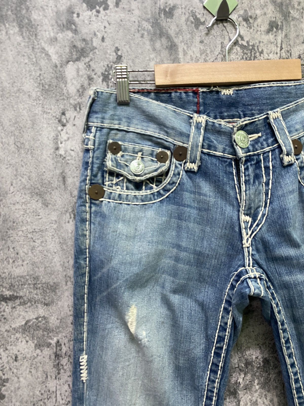 True Religion × Vintage TRUE RELIGION Light Wash Denim Flare Pants Size US 31 - 4 Thumbnail