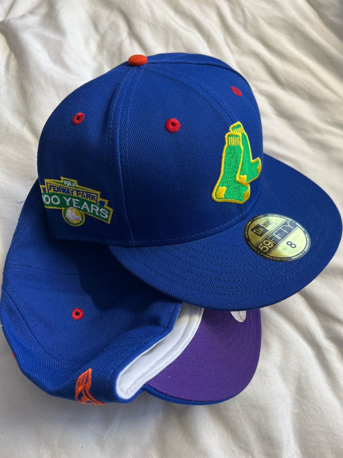 New Era Exclusive Boston Red Sox Fitted ROYGBIV Blue Sox Purple Brim Size ONE SIZE - 4 Thumbnail