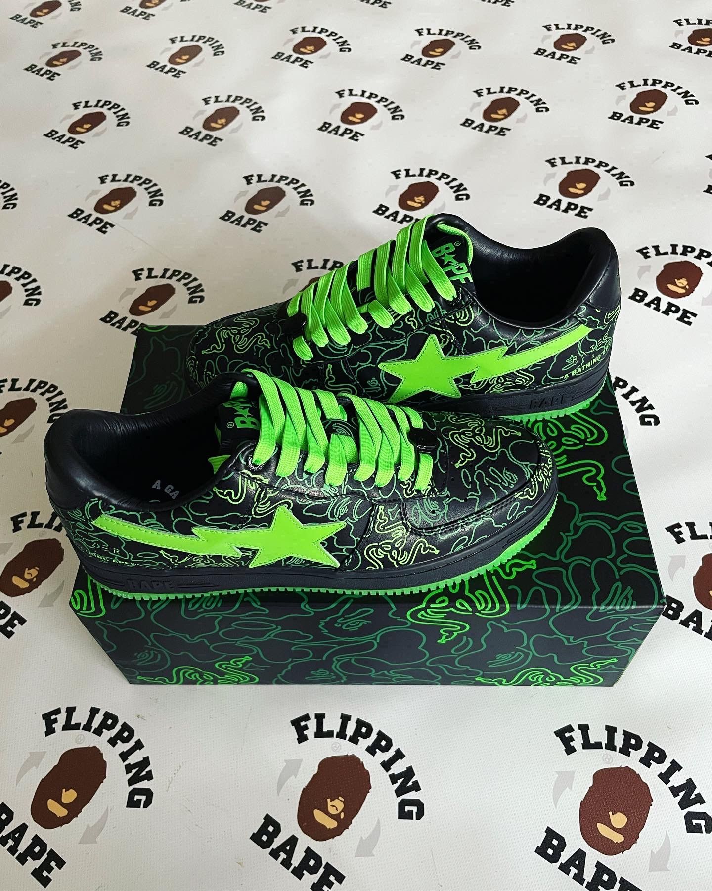 image of Bape X Razer Bape Sta Shoes in Black Green, Men's (Size 8)