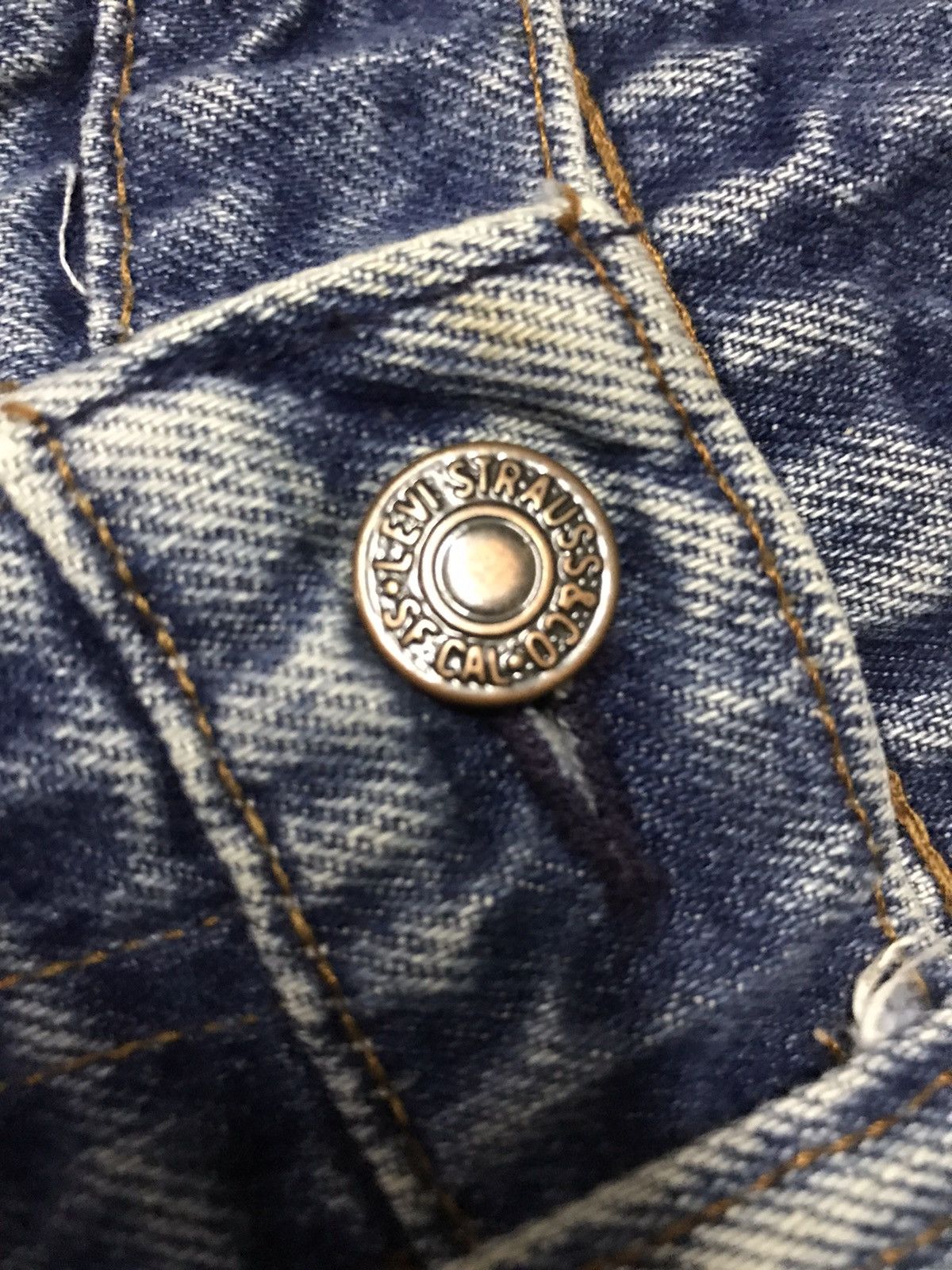 Levi's Vintage Clothing Vintage Levi’s orange tab custom paint denim Size US 33 - 11 Thumbnail