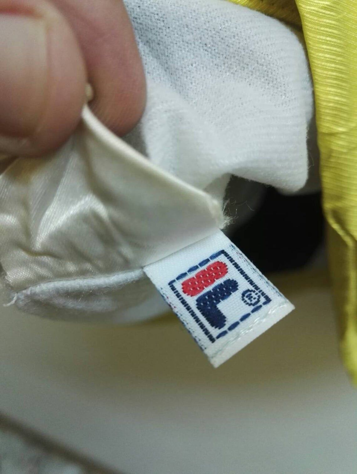 Fila × Vintage FILA Windbreaker Jacket Big Logo Embroidered Zipper(C13) Size US L / EU 52-54 / 3 - 8 Thumbnail