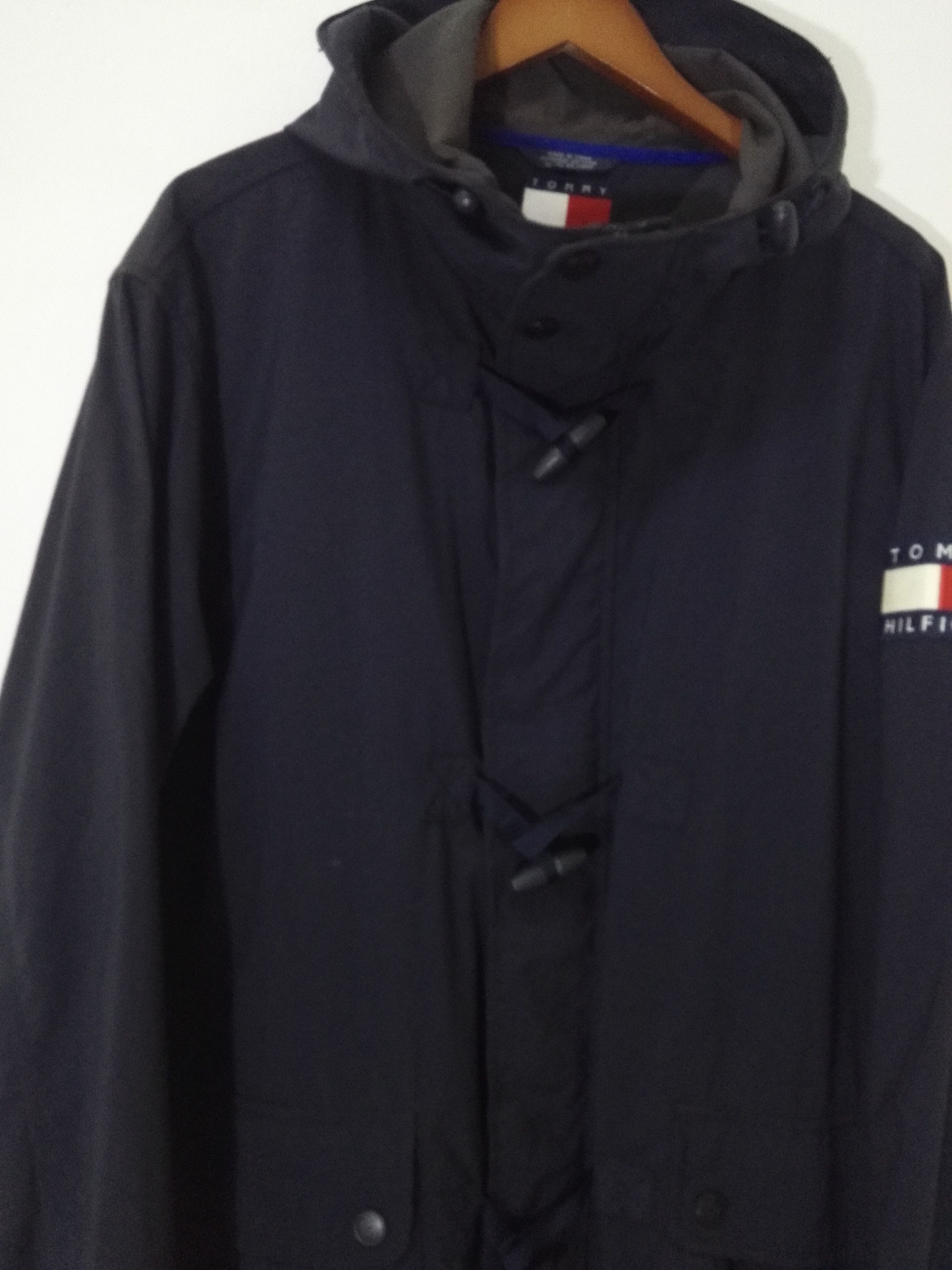 Tommy Hilfiger Vtg Tommy Hilfiger Windbreaker Jacket Patch Logo Design 4 Size US M / EU 48-50 / 2 - 4 Thumbnail