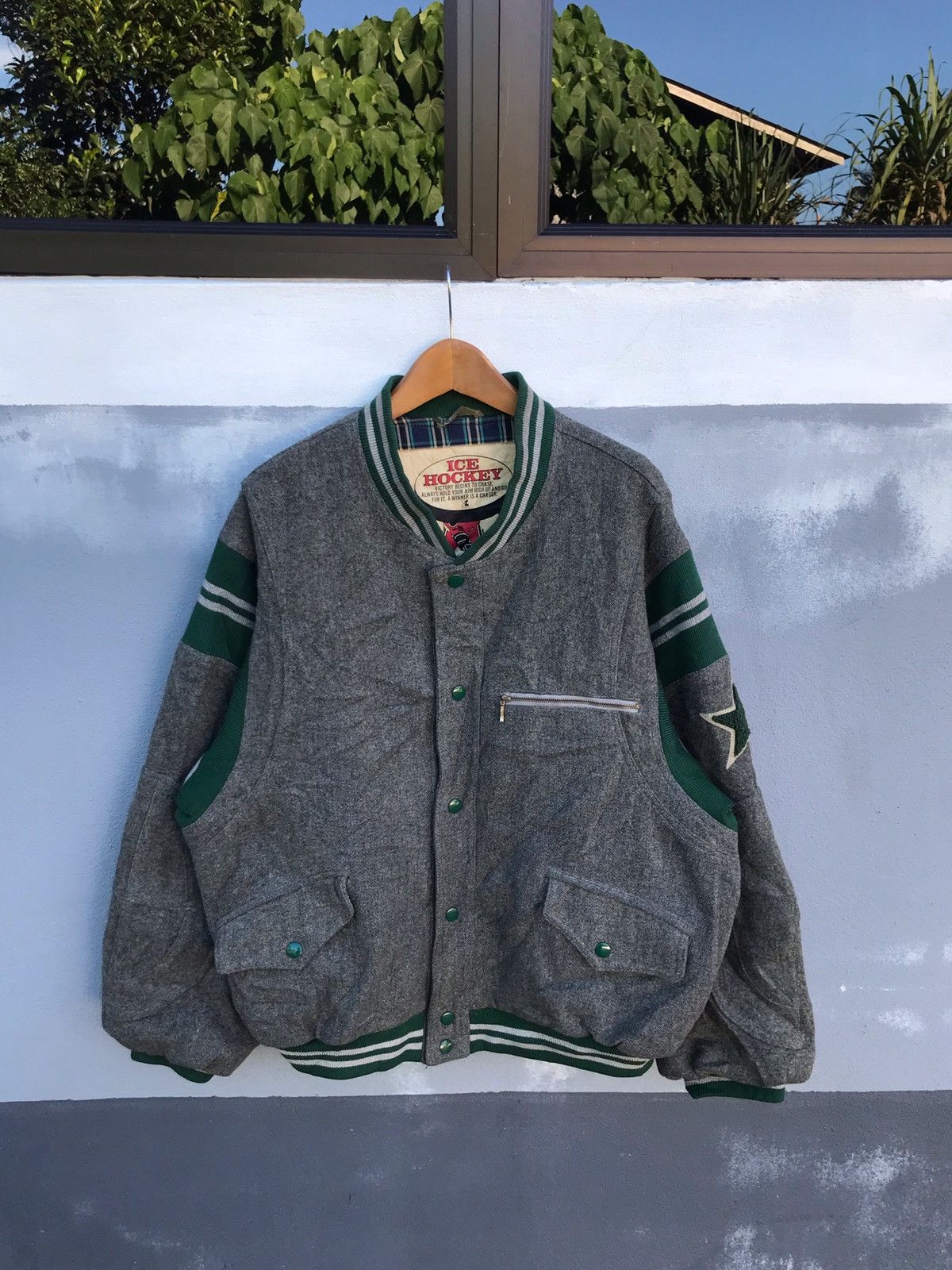 Vintage Vintage Ice hockey varsity jacket rare Size US L / EU 52-54 / 3 - 2 Thumbnail