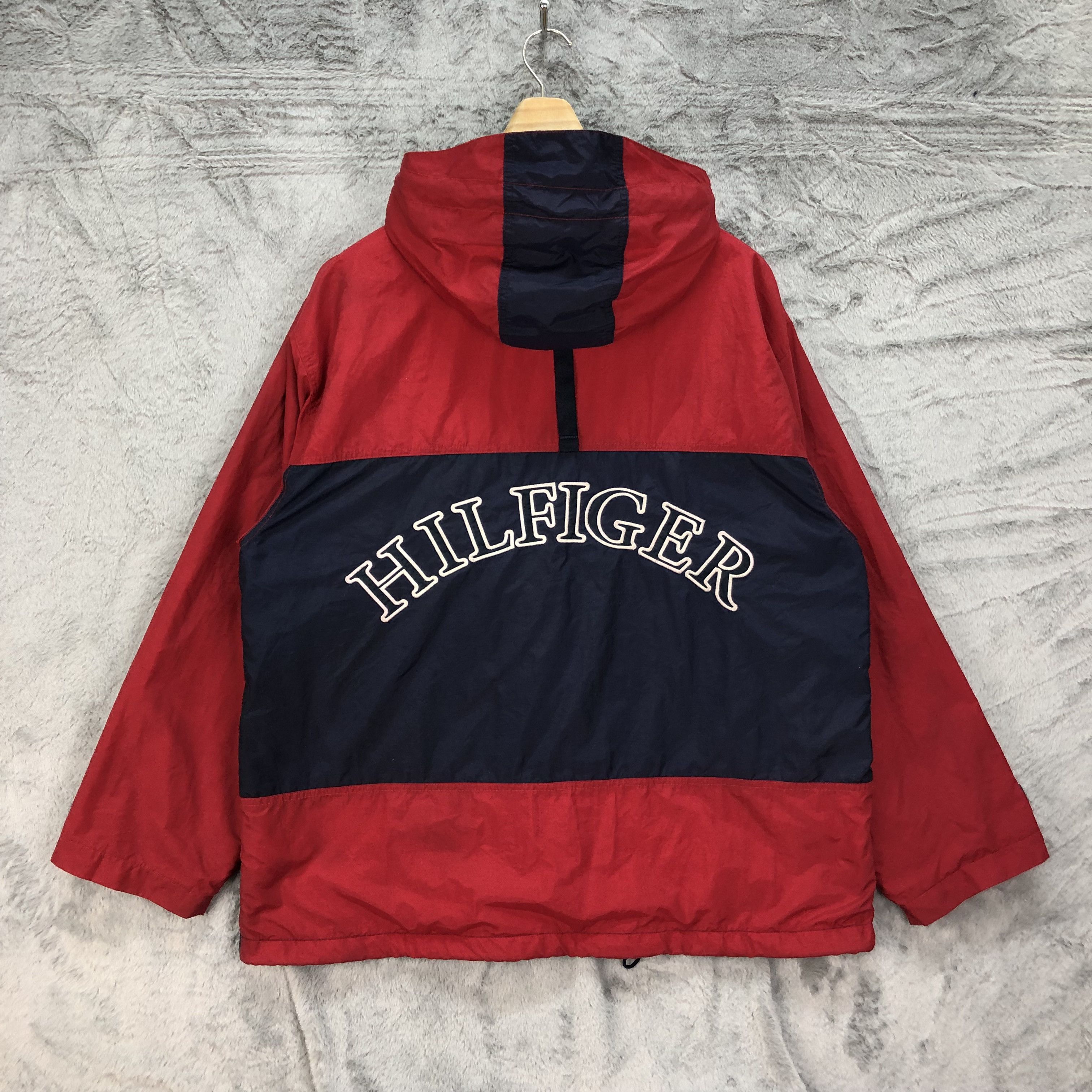 Sale Vintage Tommy Hilfiger big logo jacket