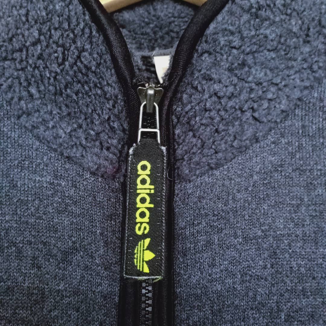 Adidas × Japanese Brand × Vintage Vintage Adidas zip up boa padded Size US M / EU 48-50 / 2 - 3 Thumbnail
