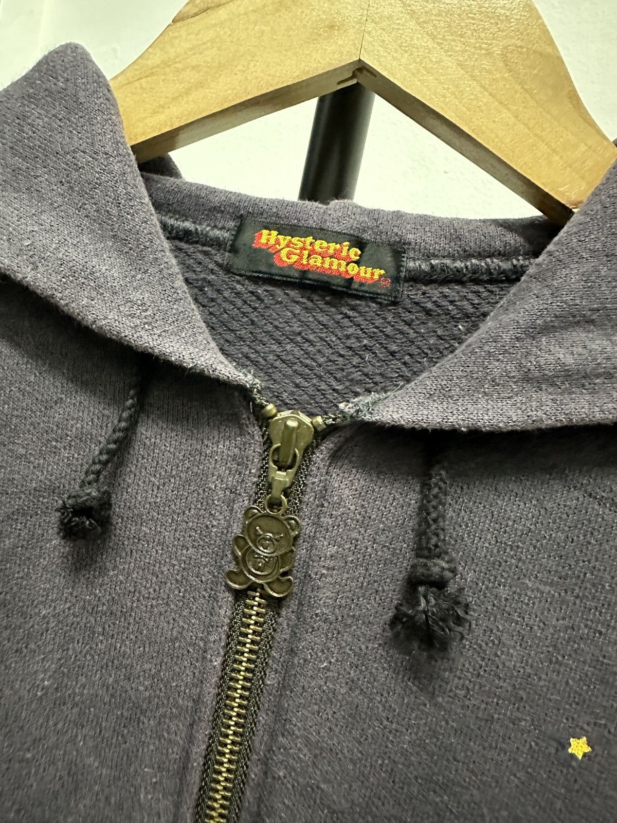 Hysteric Glamour VINTAGE HYSTERIC GLAMOUR FADE HOODIE Size XS / US 0-2 / IT 36-38 - 3 Thumbnail