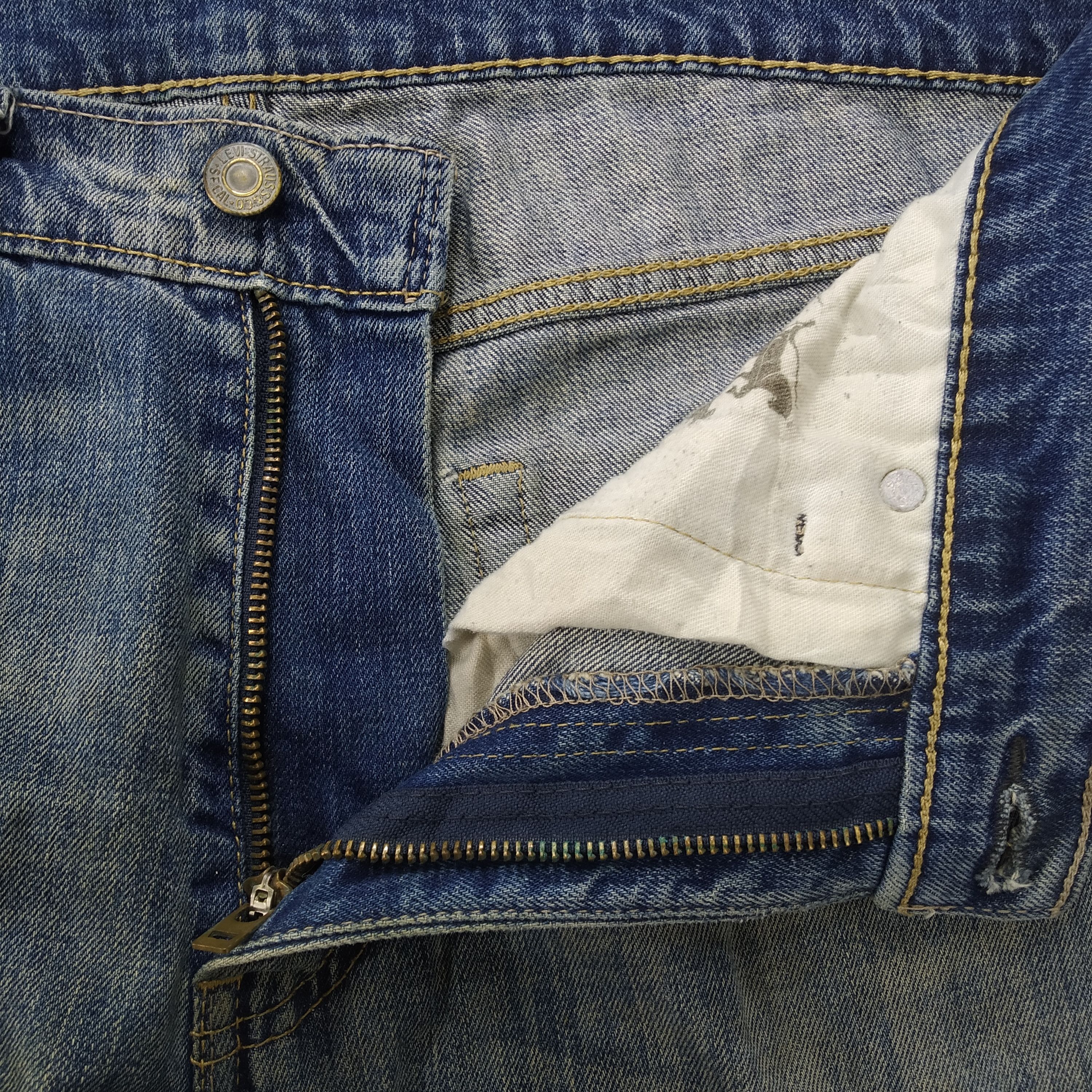 Vintage Levi's 513 Stonewash Blue Denim Jeans Reconstruct