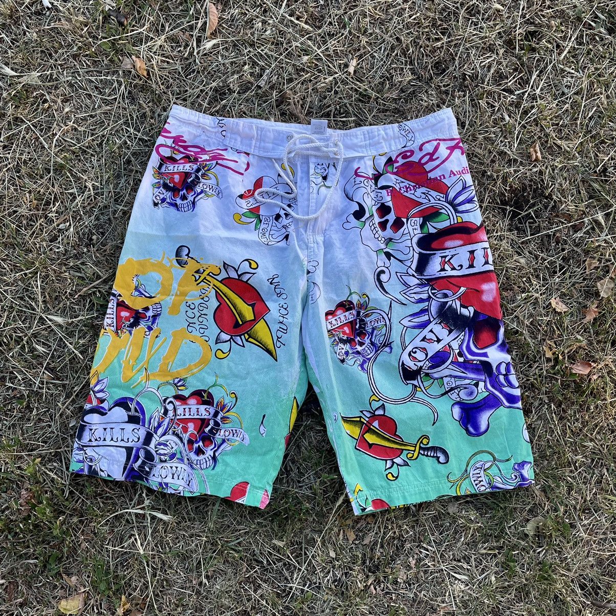 Vintage Vintage 90s All Over Print Baggy Shorts Rave Streetwear 34 Size US 34 / EU 50 - 1 Thumbnail