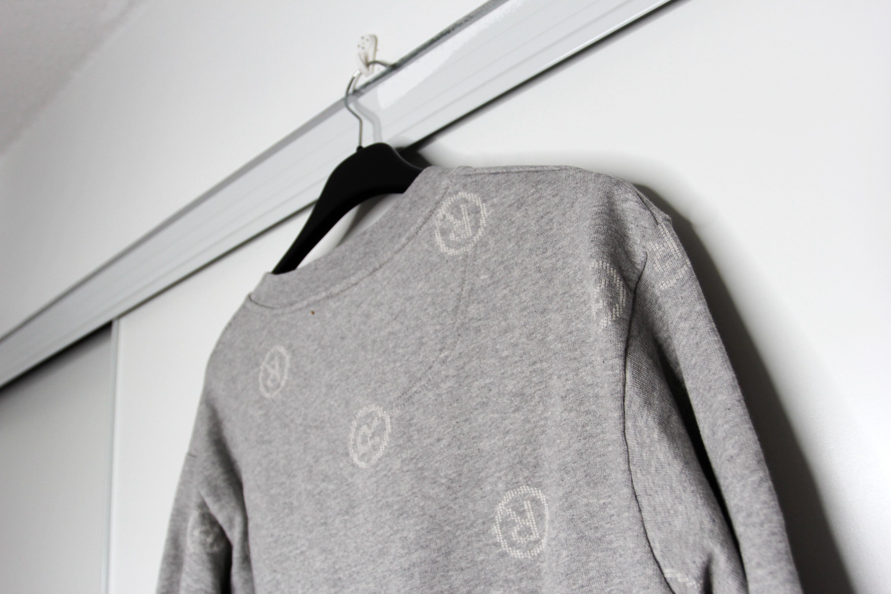 Martine Rose BNWT SS22 MARTINE ROSE CLASSIC ALL OVER LOGO SWEATSHIRT S Size US S / EU 44-46 / 1 - 6 Thumbnail