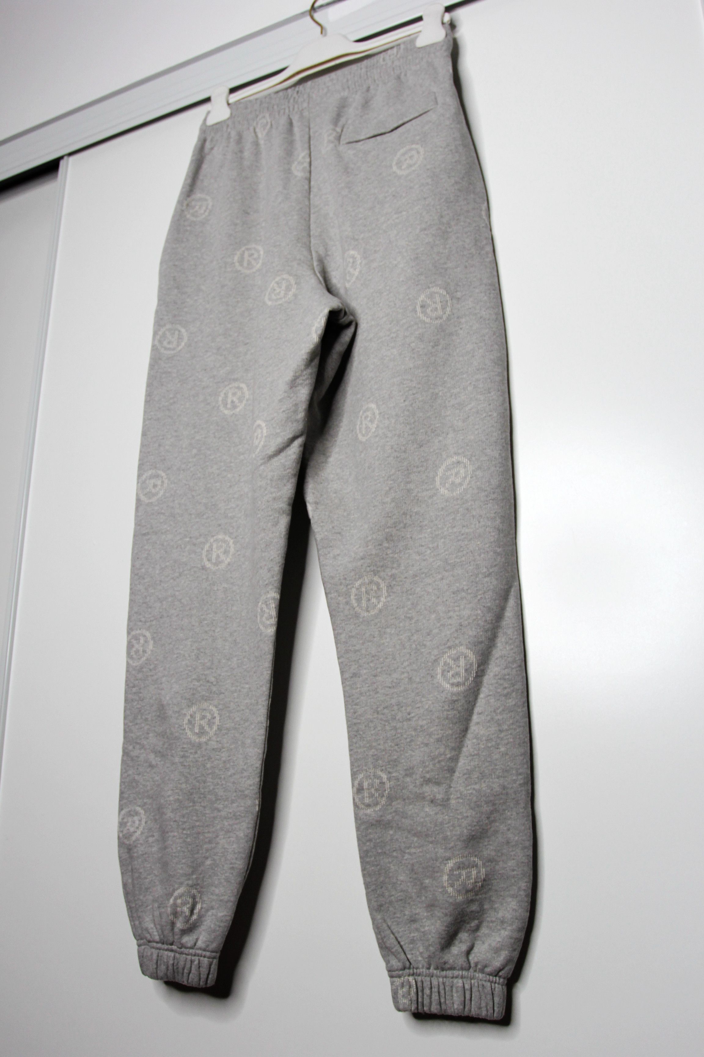 Martine Rose BNWT SS22 MARTINE ROSE ALL OVER LOGO SWEATPANTS S Size US 30 / EU 46 - 7 Thumbnail