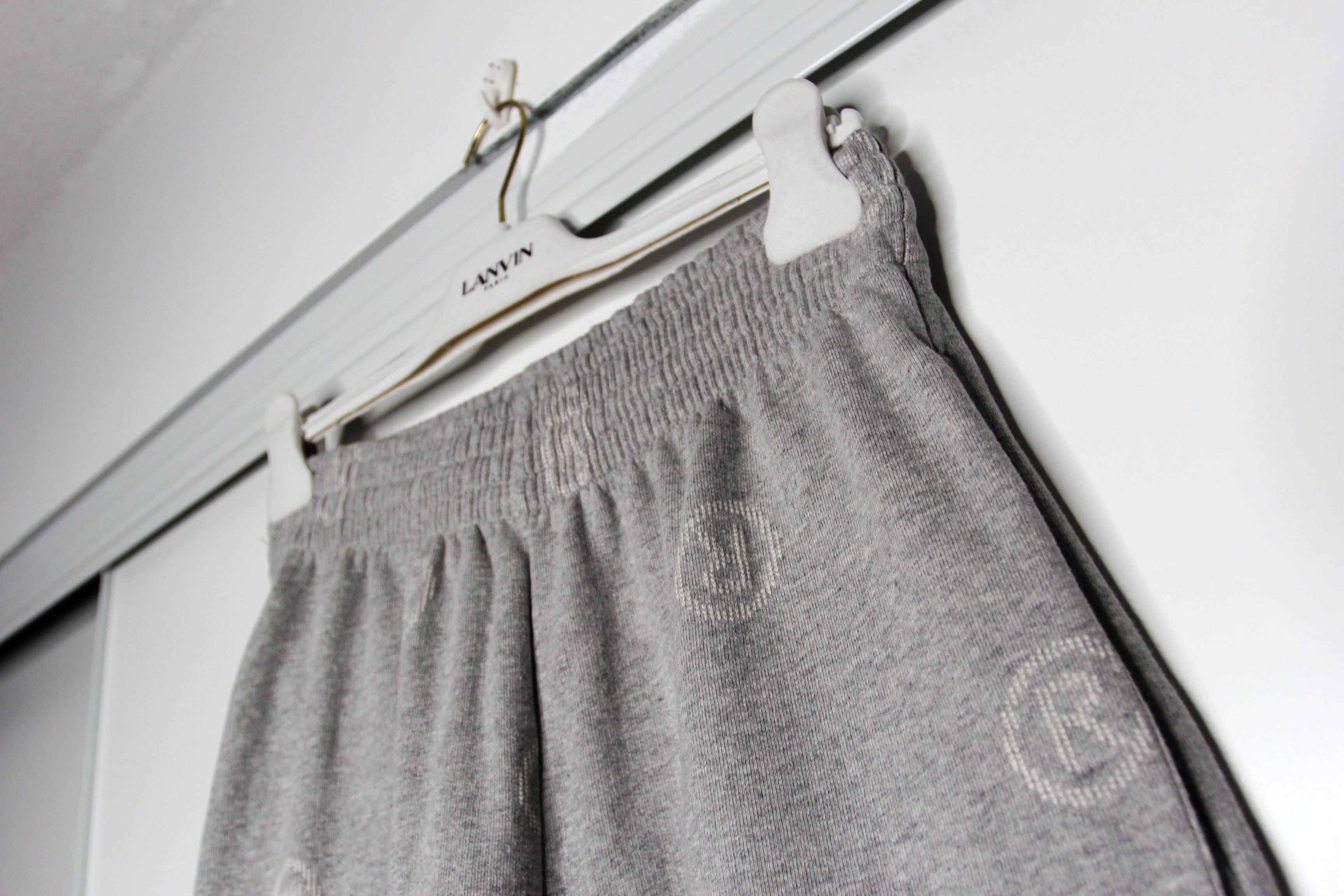 Martine Rose BNWT SS22 MARTINE ROSE ALL OVER LOGO SWEATPANTS S Size US 30 / EU 46 - 4 Thumbnail
