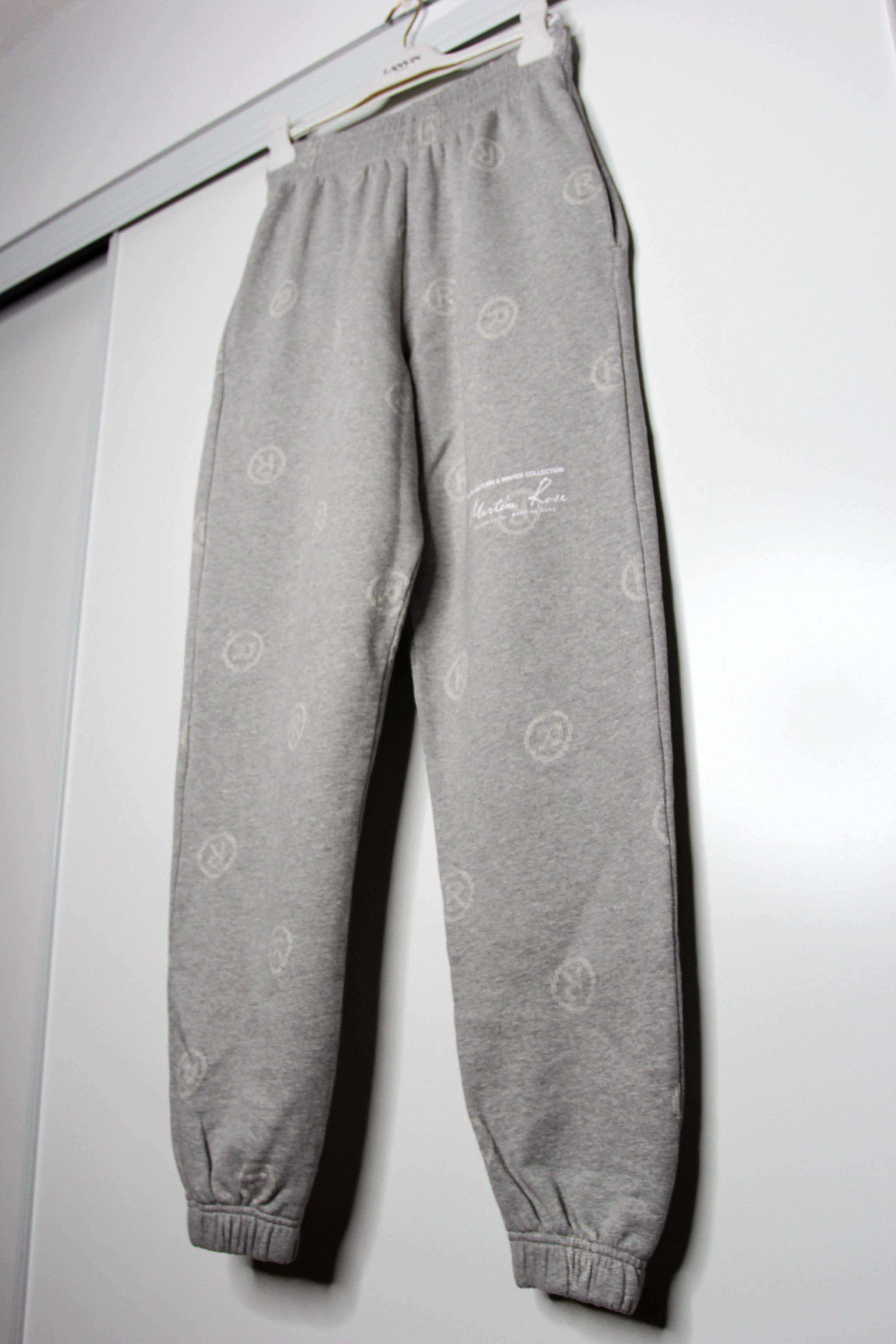 Martine Rose BNWT SS22 MARTINE ROSE ALL OVER LOGO SWEATPANTS S Size US 30 / EU 46 - 5 Thumbnail