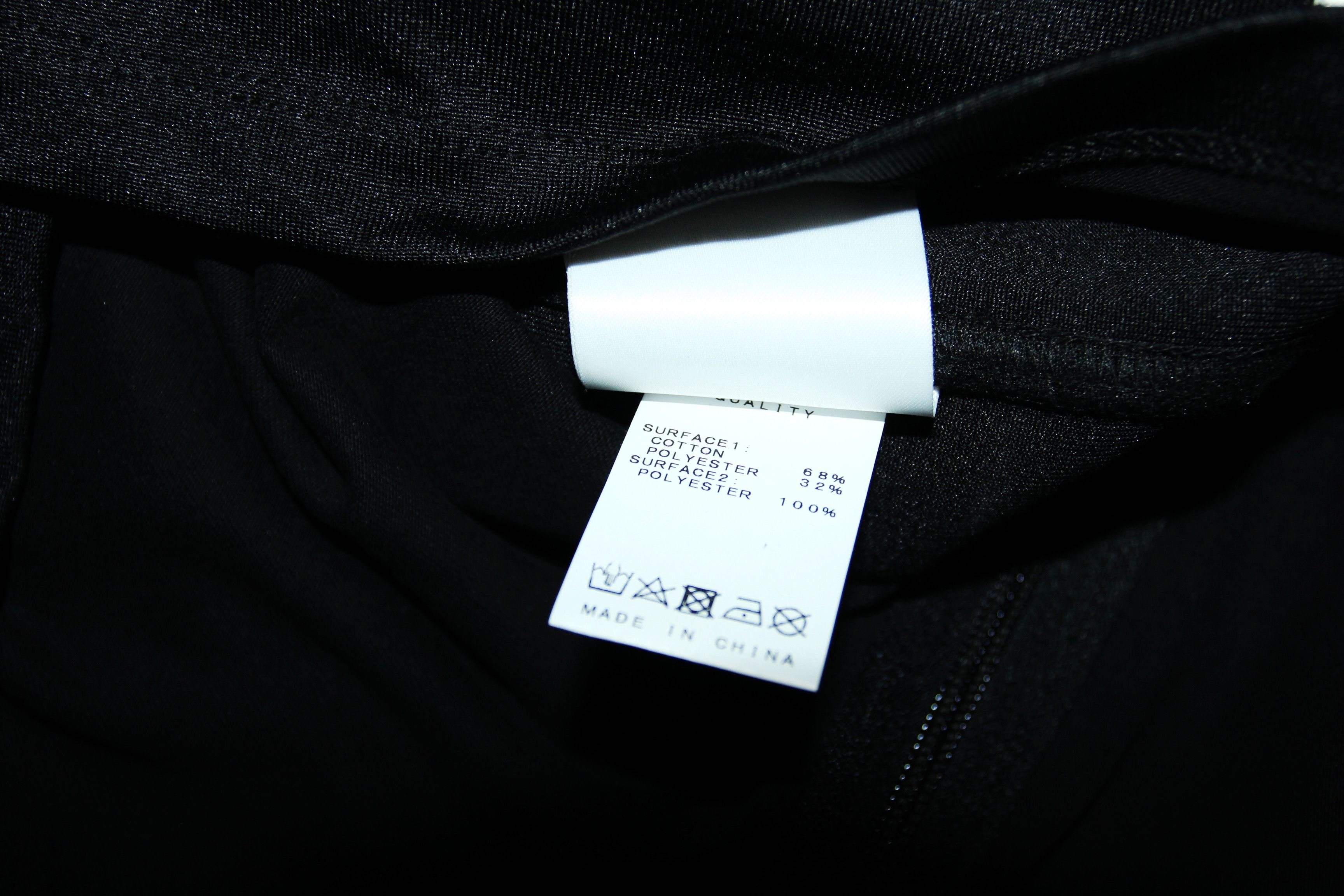 Julius BNWT SS22 NILOS "DEVIL FISH" CONVERTIBLE TECHNO TSHIRT 2 Size US M / EU 48-50 / 2 - 10 Thumbnail
