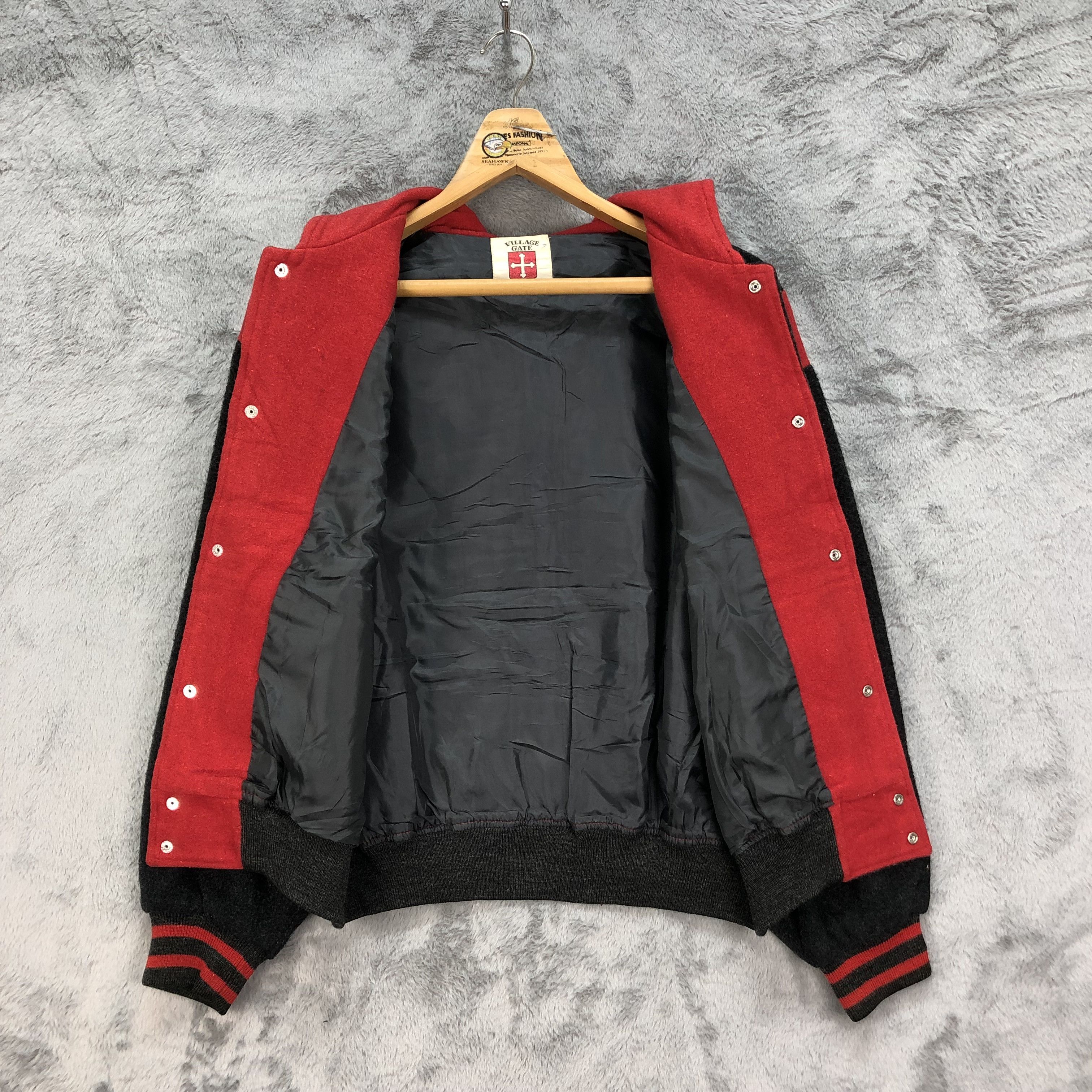Other VILLAGE GATE MOC RUGBY TEAM Hooded Varsity #4910-27 Size US L / EU 52-54 / 3 - 9 Thumbnail