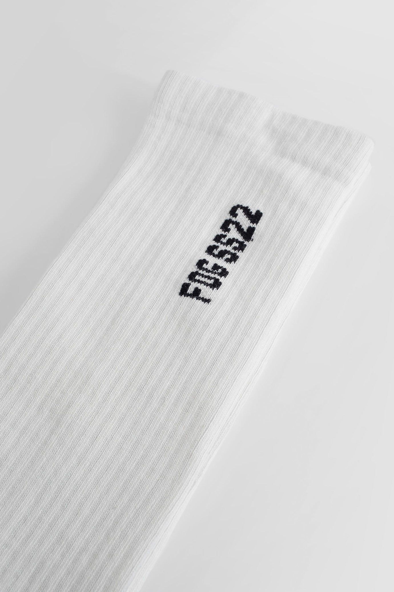 Rick Owens BNWT SS22 RICK OWENS "FOGACHINE" FOG SOCKS MILK 2 Size ONE SIZE - 3 Thumbnail