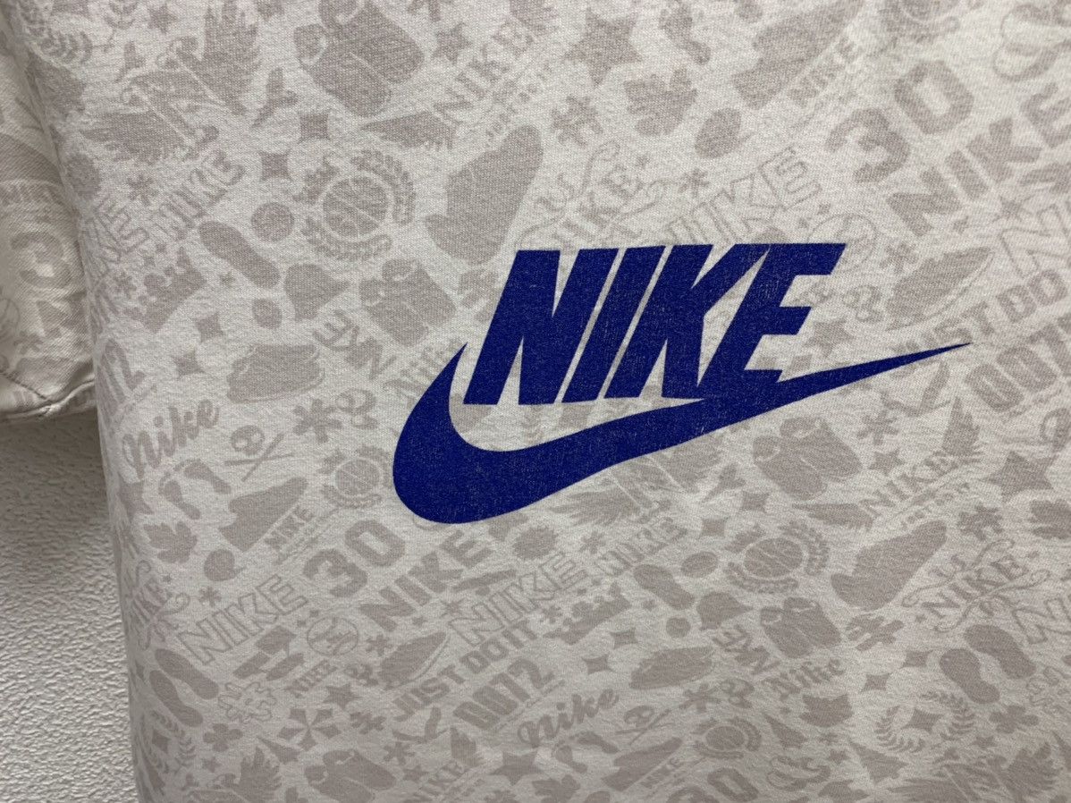 Nike Nike vintage fullprint big logo t-shirt L sz sb 2000th Size US L / EU 52-54 / 3 - 4 Thumbnail
