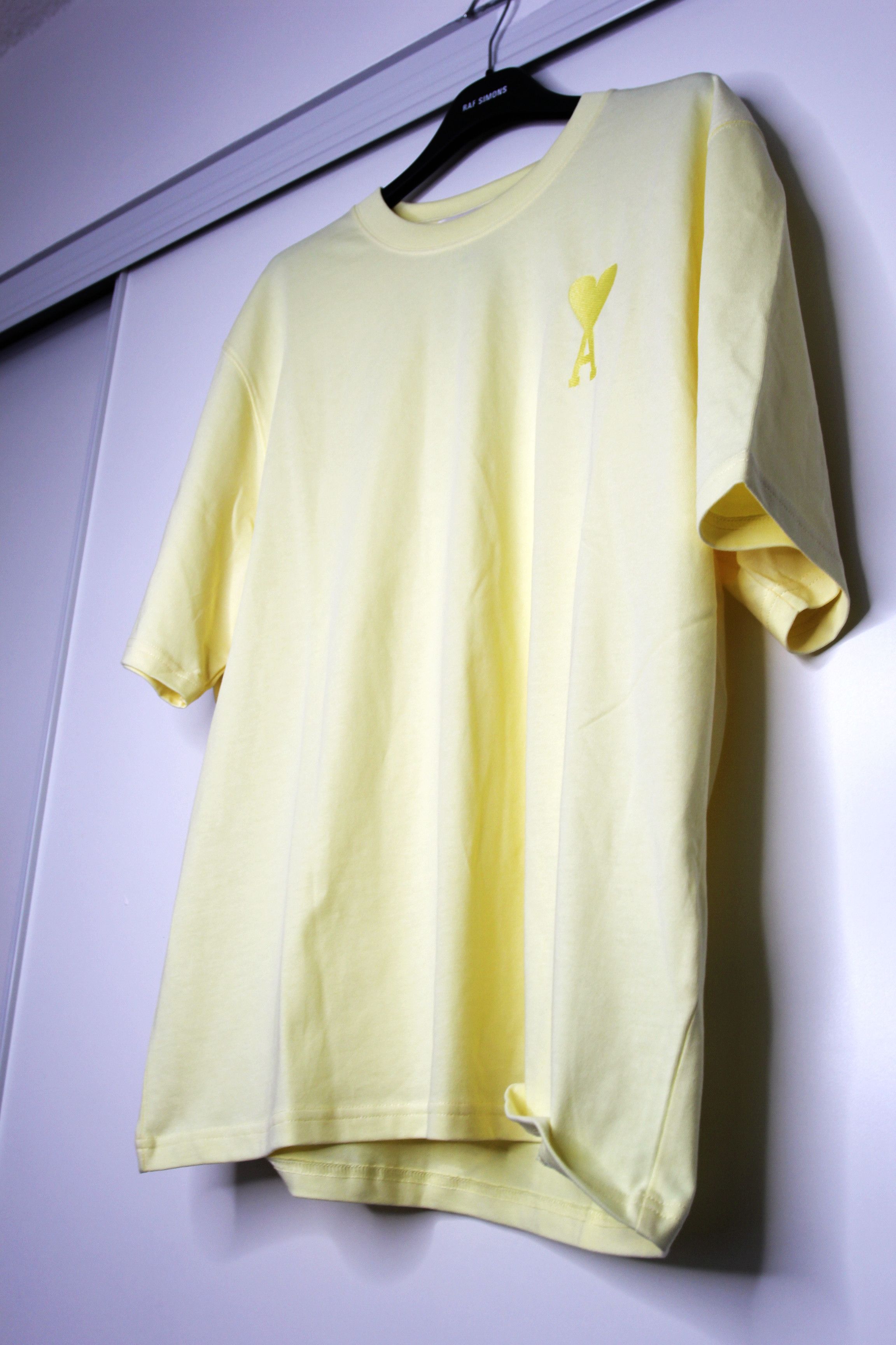 AMI BNWT SS22 AMI DE COEUR YELLOW TSHIRT S Size US S / EU 44-46 / 1 - 5 Thumbnail