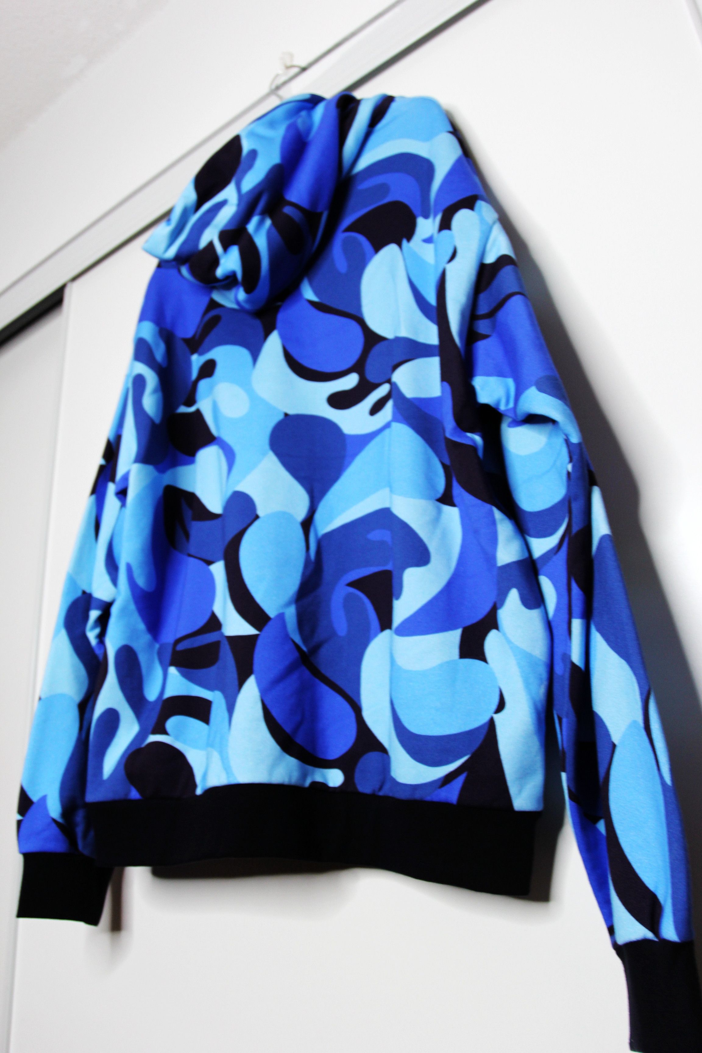 Marni BNWT SS22 MARNI ABSTRACT CAMO HOODIE 48 Size US M / EU 48-50 / 2 - 7 Thumbnail