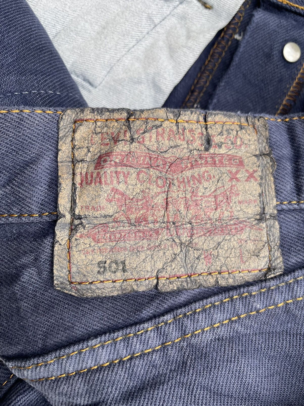 Levi's Vintage 1999 Levis 501 e Purple Denim Size US 31 - 13 Thumbnail