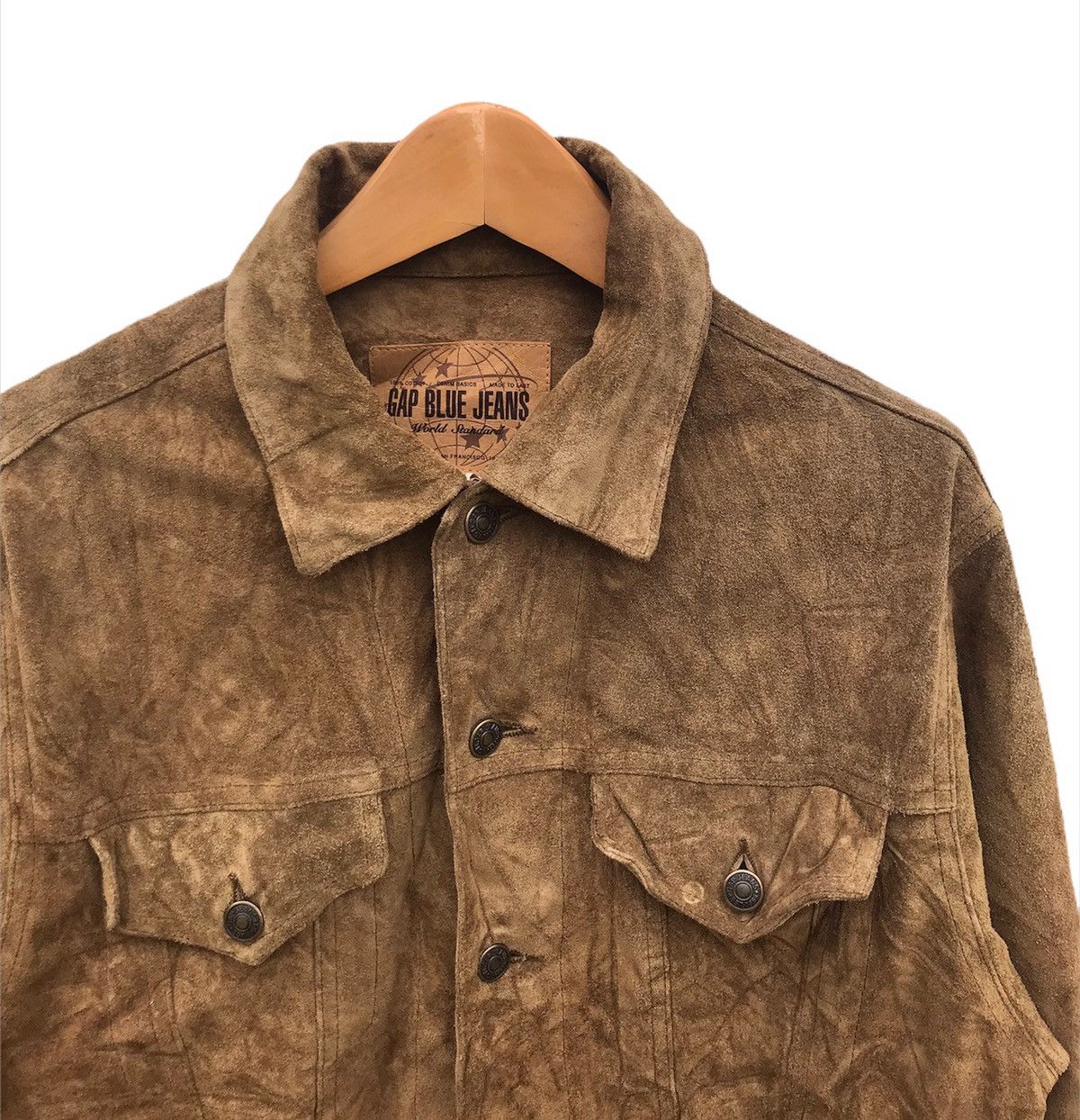 Gap type leather jacket