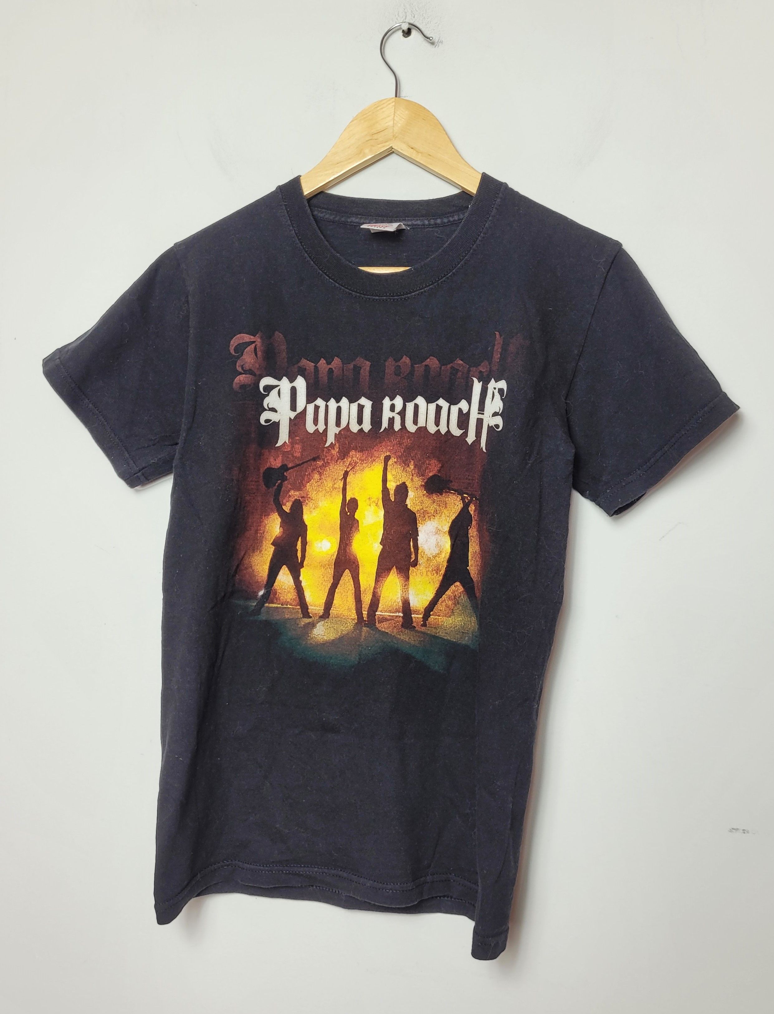 Band Tees Papa Roach vintage tour tee Size US S / EU 44-46 / 1 - 1 Thumbnail