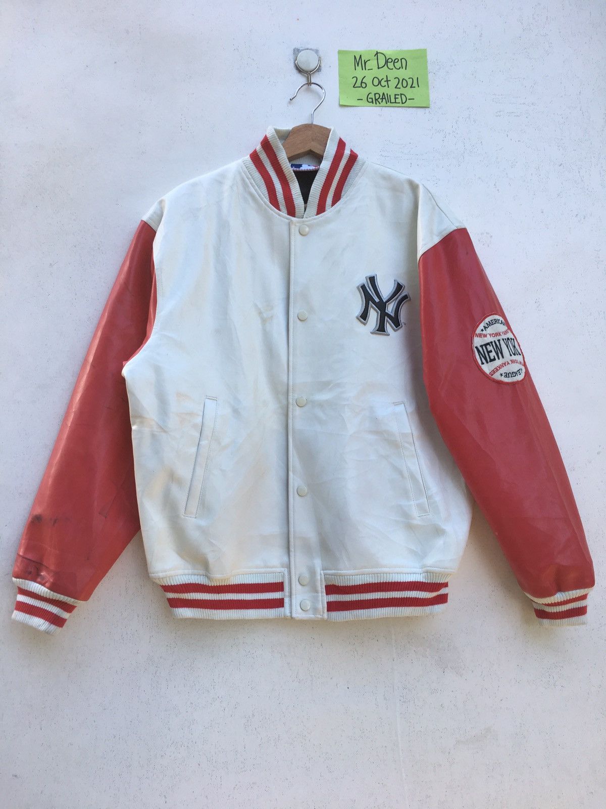 New York Yankees Rare Vintage New York Yankees Leather Jacket Size US L / EU 52-54 / 3 - 1 Thumbnail