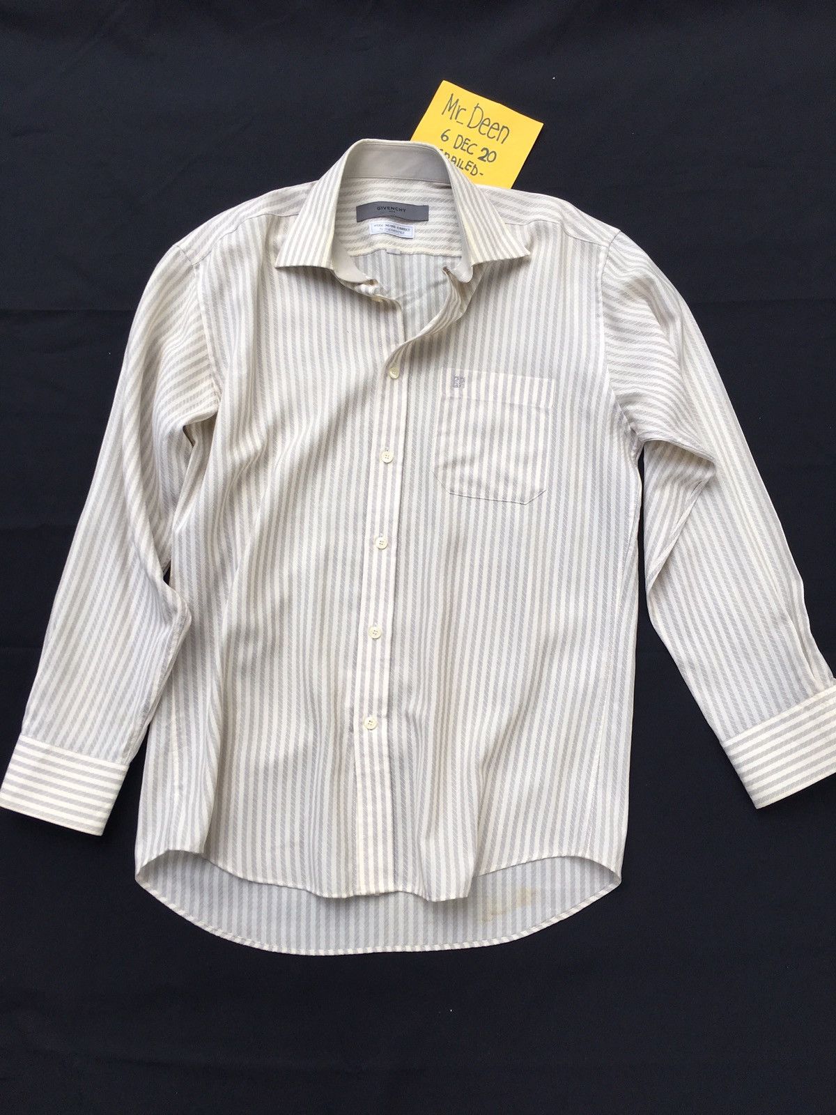 Givenchy Vintage 90s Givenchy Longsleeve Buttons Up Shirt Size US M / EU 48-50 / 2 - 2 Thumbnail