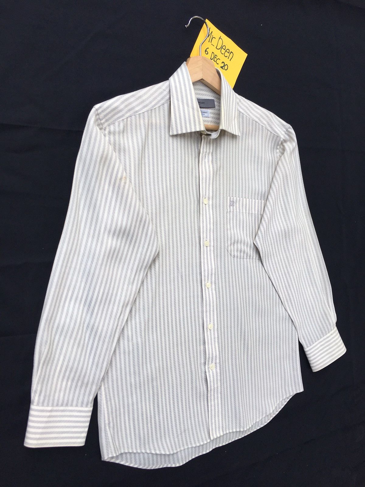 Givenchy Vintage 90s Givenchy Longsleeve Buttons Up Shirt Size US M / EU 48-50 / 2 - 4 Thumbnail