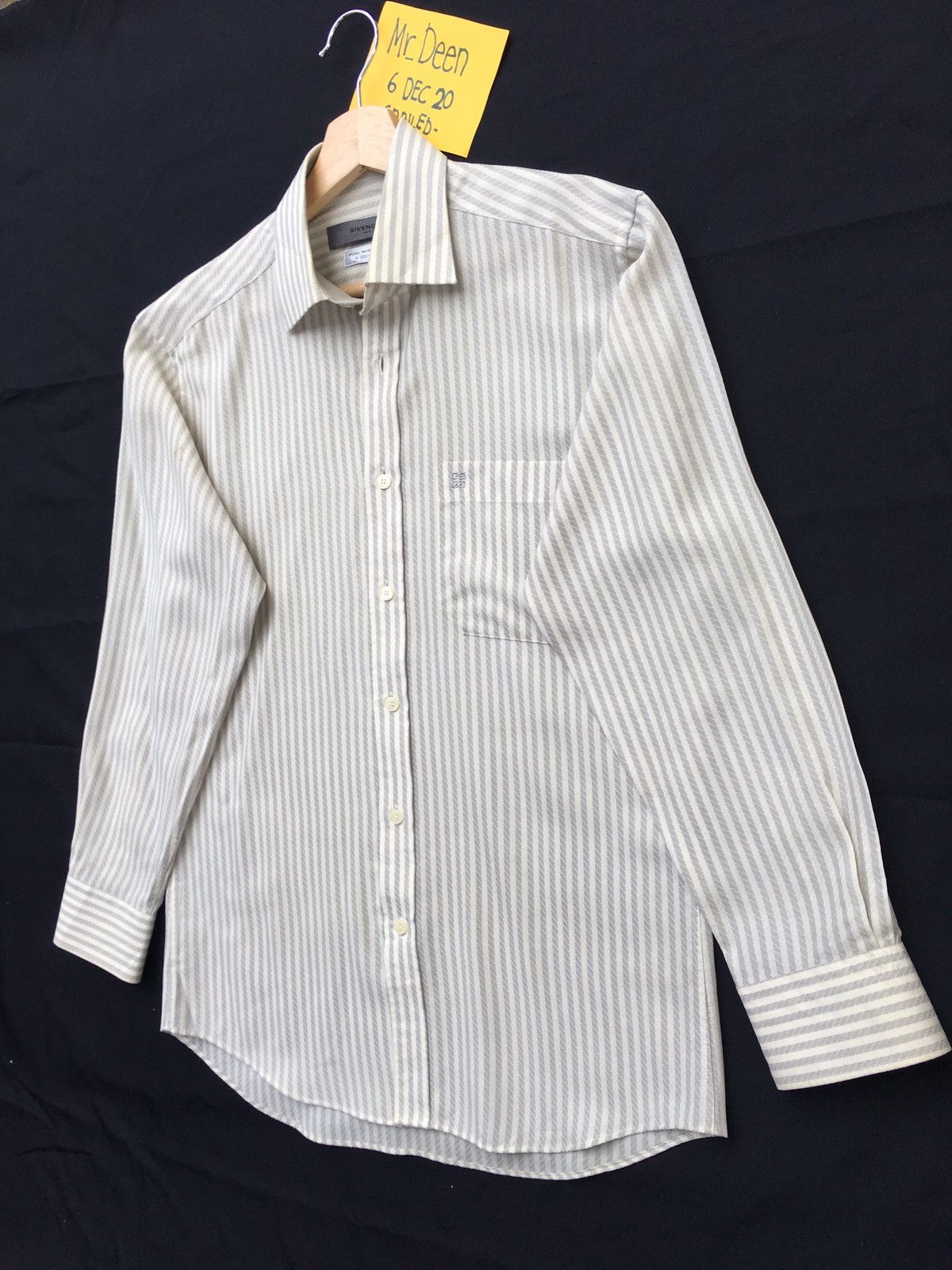 Givenchy Vintage 90s Givenchy Longsleeve Buttons Up Shirt Size US M / EU 48-50 / 2 - 5 Thumbnail