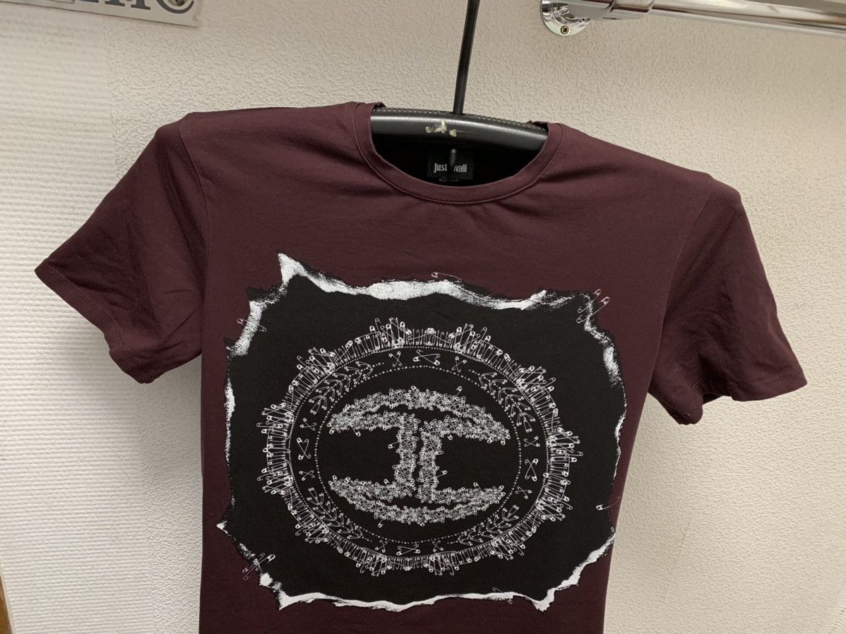 Just Cavalli Just cavalli purple t-shirt big logo M sz Size US M / EU 48-50 / 2 - 3 Thumbnail