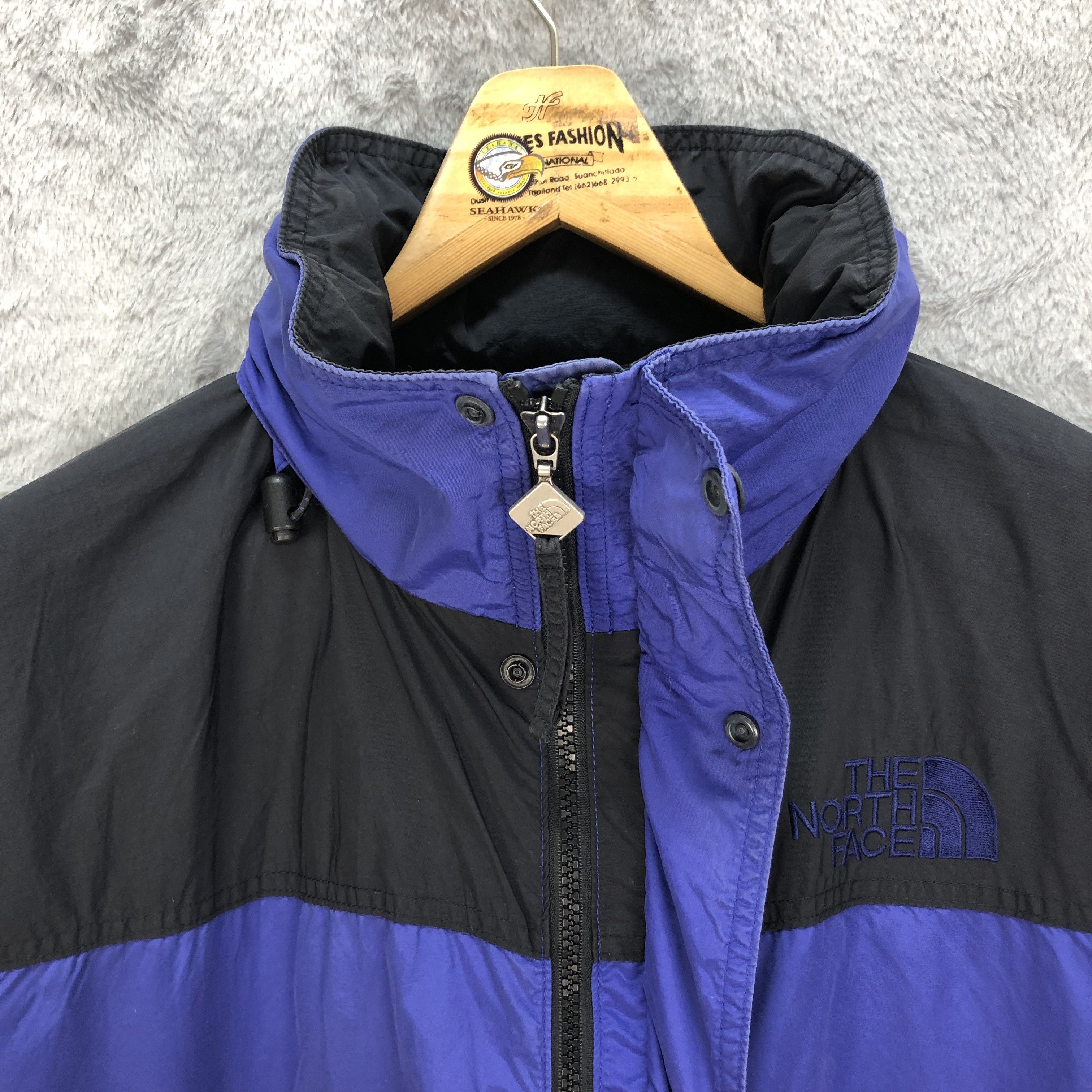 The North Face The North Face Colorblock Light Jacket #5412-189 Size US L / EU 52-54 / 3 - 8 Thumbnail