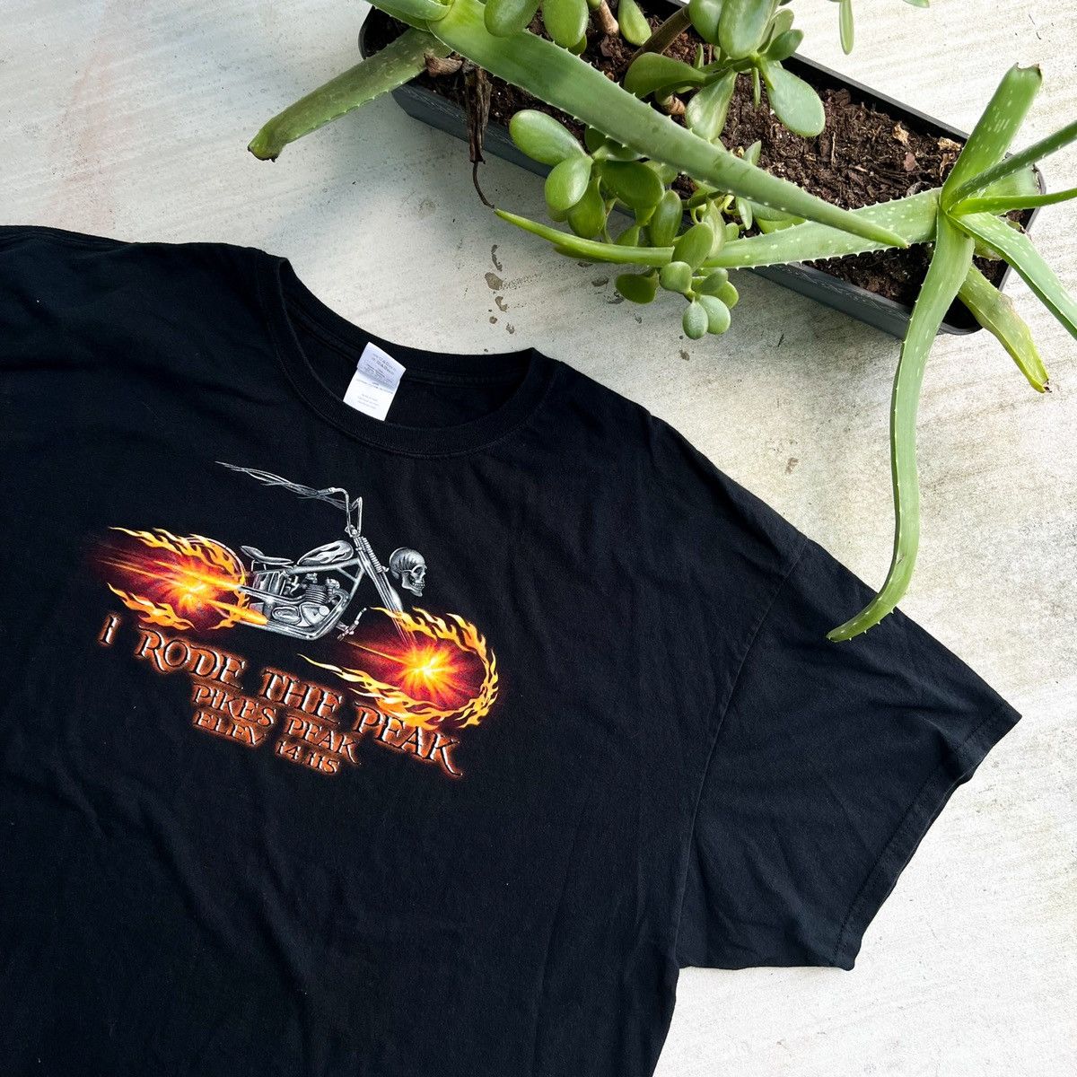 Vintage Biker “I rode to Pike’s Peak” Motorcycle Tee XXXL Size US XXL / EU 58 / 5 - 1 Thumbnail