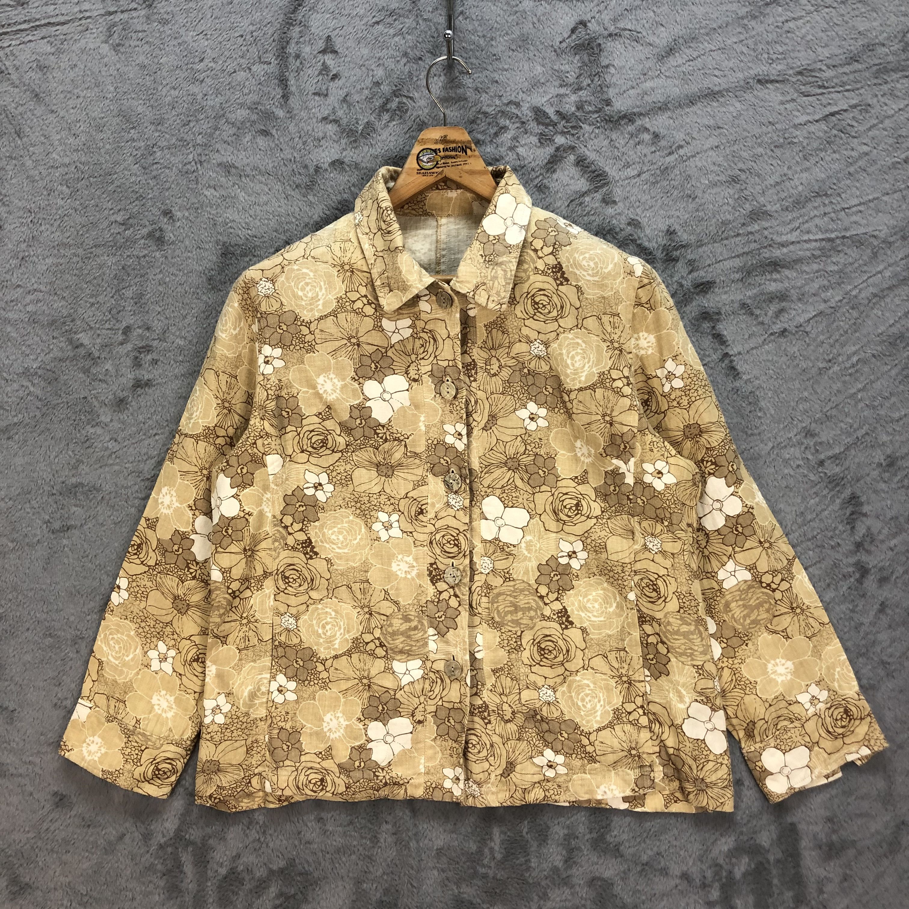 Longchamp LONGCHAMP FLOWERS FULLPRINT SHIRT #6090-44 Size M / US 6-8 / IT 42-44 - 1 Thumbnail