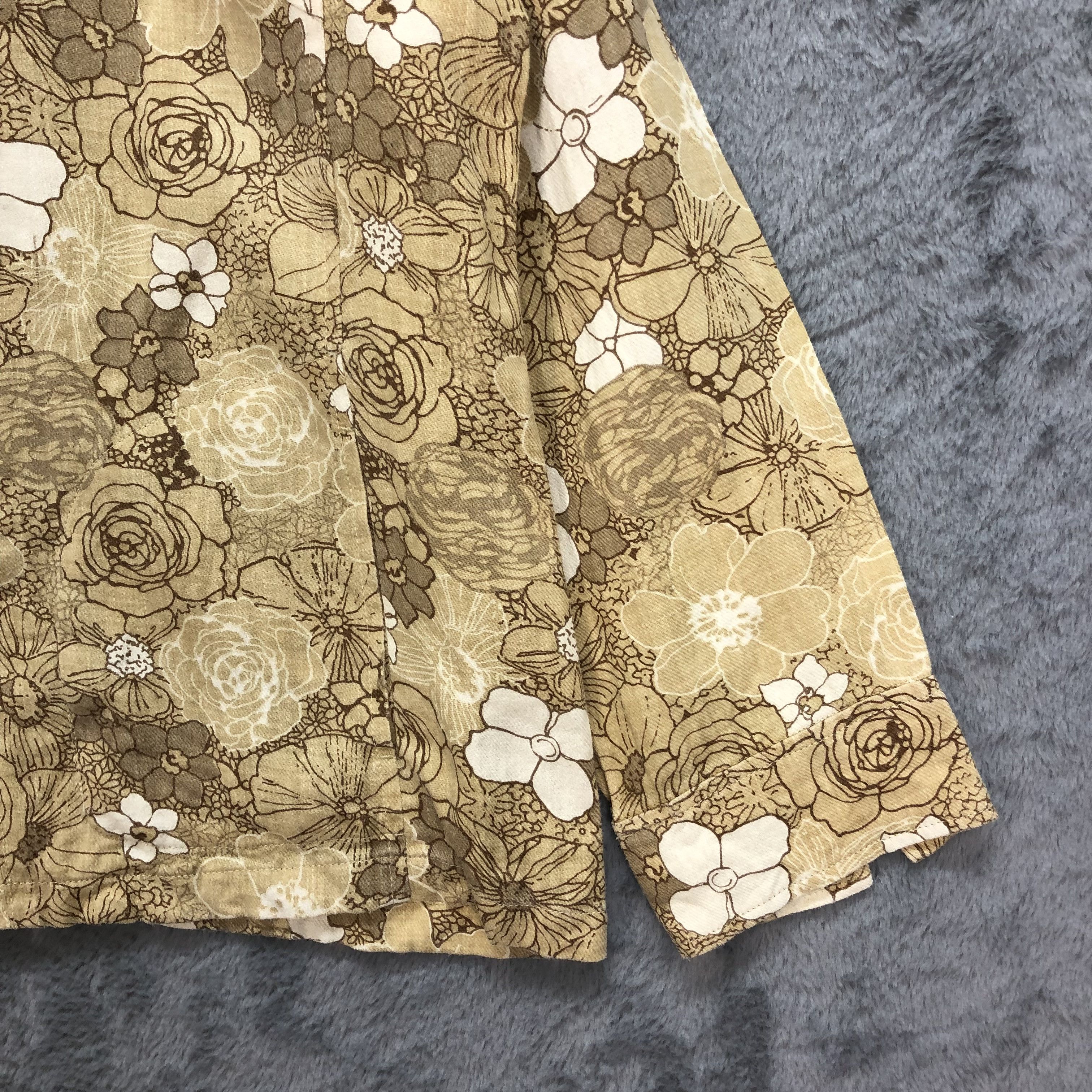 Longchamp LONGCHAMP FLOWERS FULLPRINT SHIRT #6090-44 Size M / US 6-8 / IT 42-44 - 5 Thumbnail