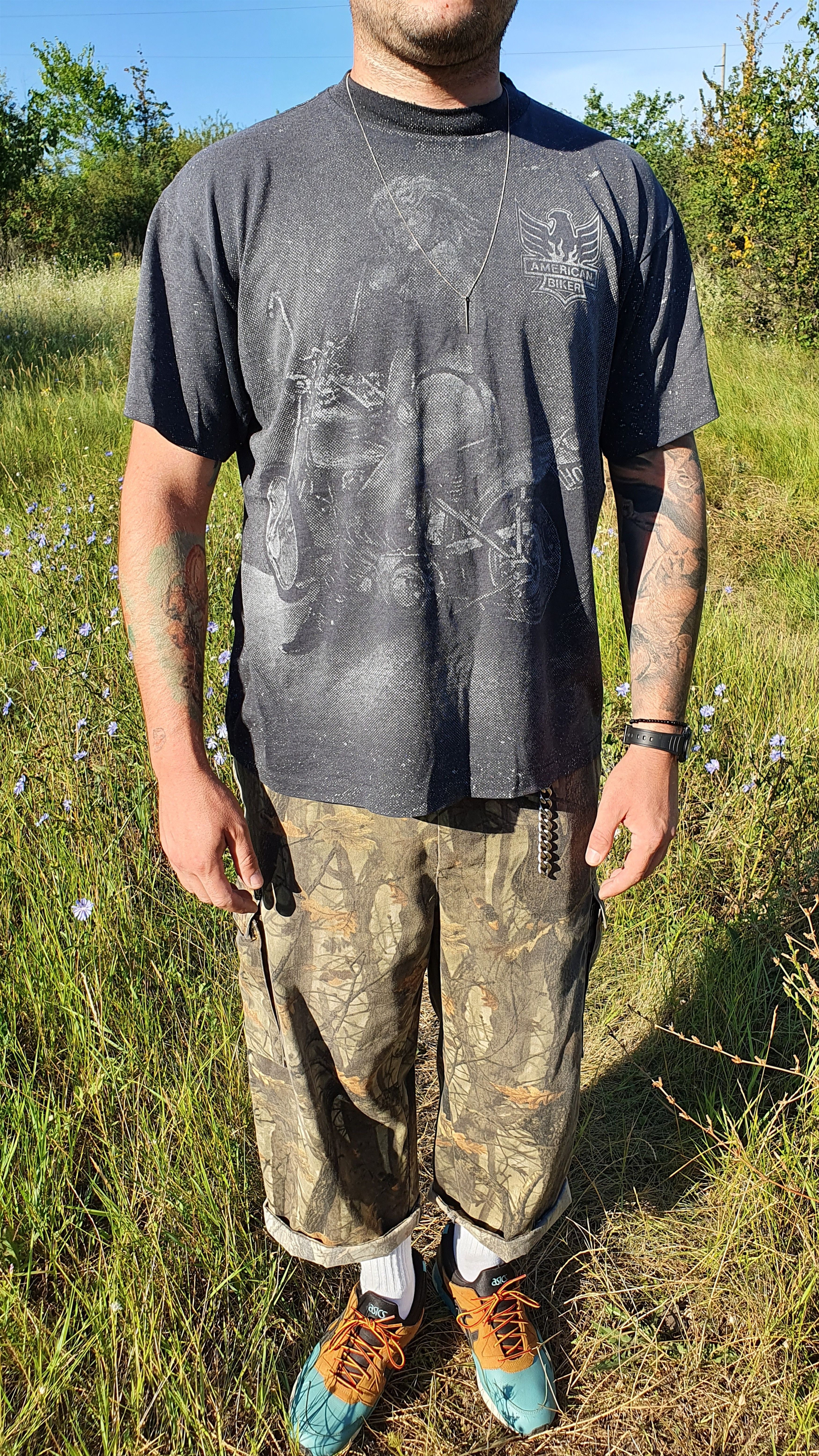Harley Davidson × Vintage 80s 3D Emblem American Biker Thrashed Tee made in USA Size US XL / EU 56 / 4 - 9 Thumbnail