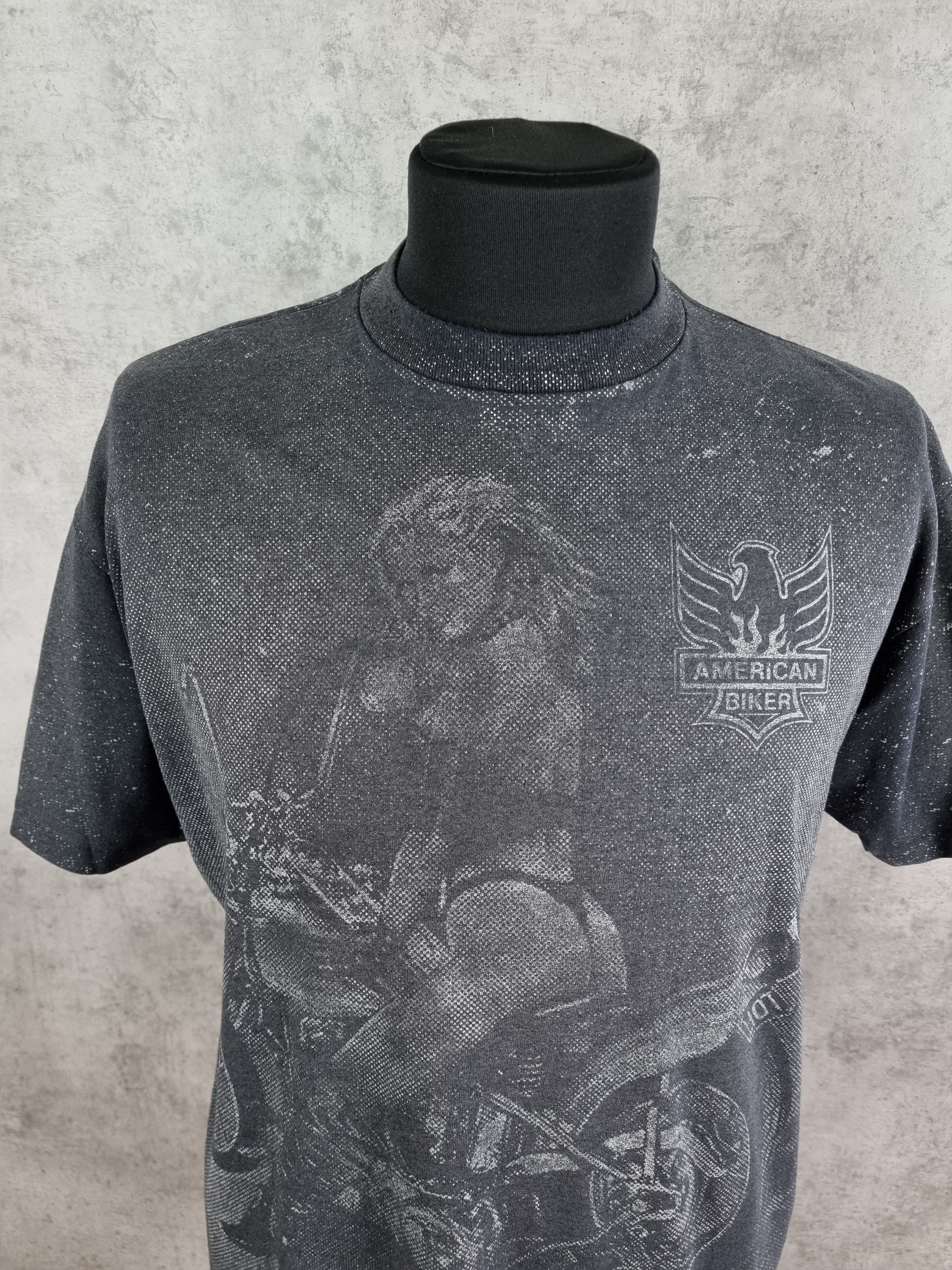 Harley Davidson × Vintage 80s 3D Emblem American Biker Thrashed Tee made in USA Size US XL / EU 56 / 4 - 3 Thumbnail
