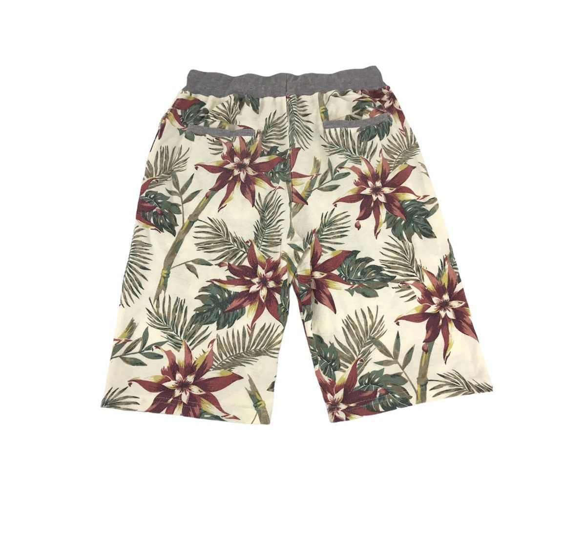 Vintage Vintage Floral Design Ovp Shortpant Hiking Cargo Design Size US 30 / EU 46 - 2 Thumbnail
