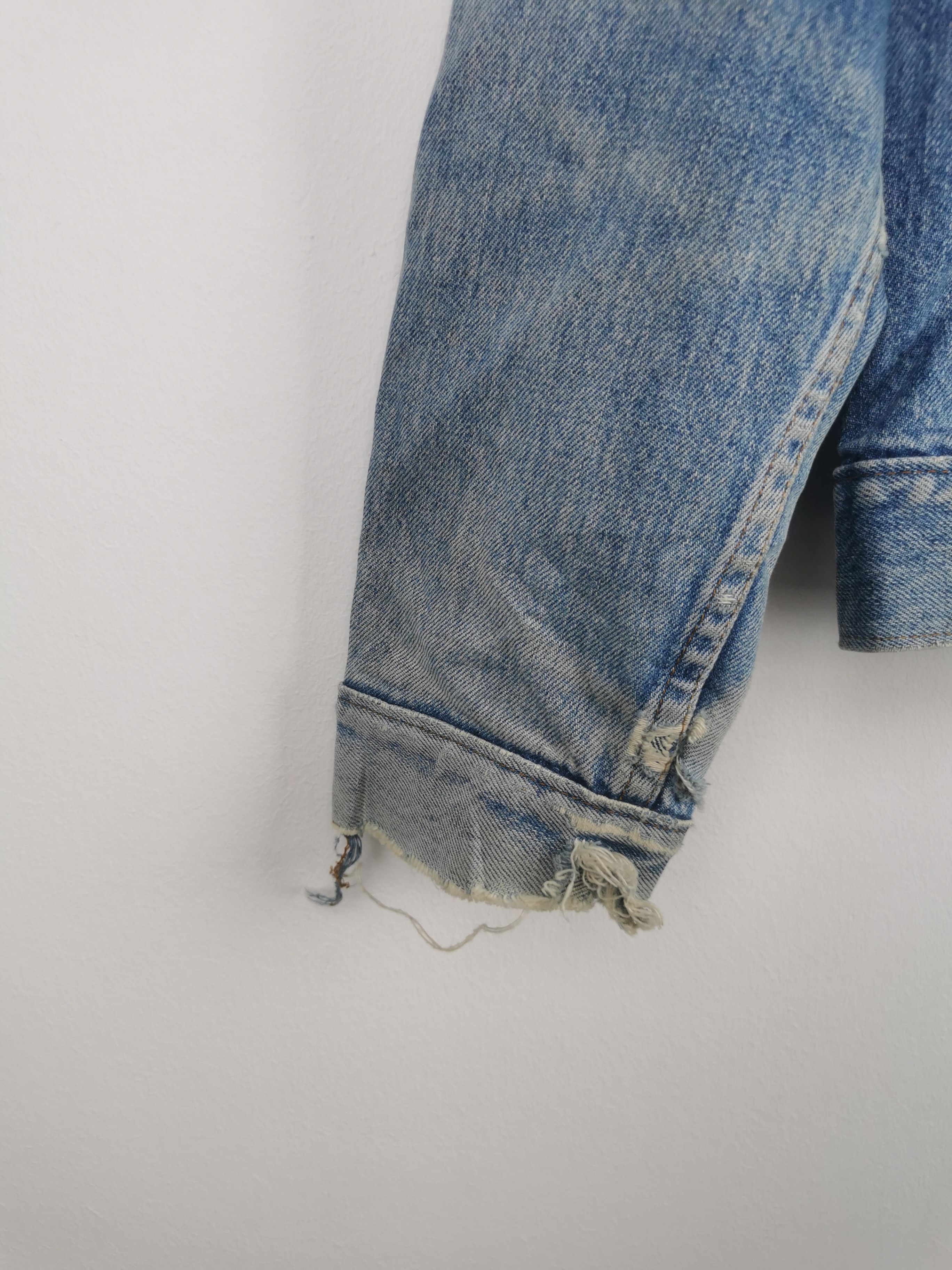 Levi's × Vintage True Vintage Levi's 505 Distressed Denim Trucker Jacket Size US M / EU 48-50 / 2 - 4 Thumbnail