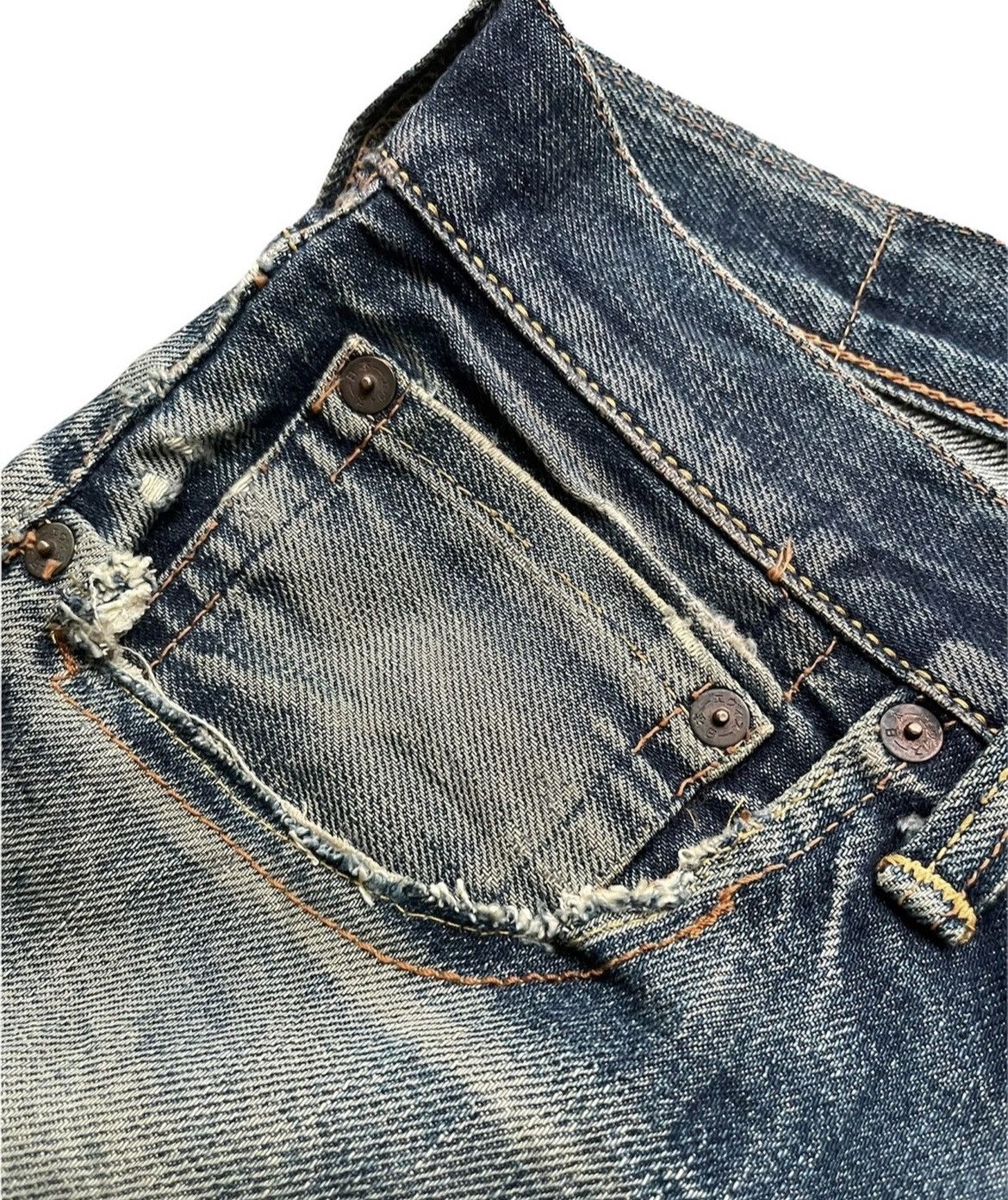 Evisu × Vintage Evisu Vintage Selvedge Aging Distressed Denim Size US 32 / EU 48 - 7 Thumbnail