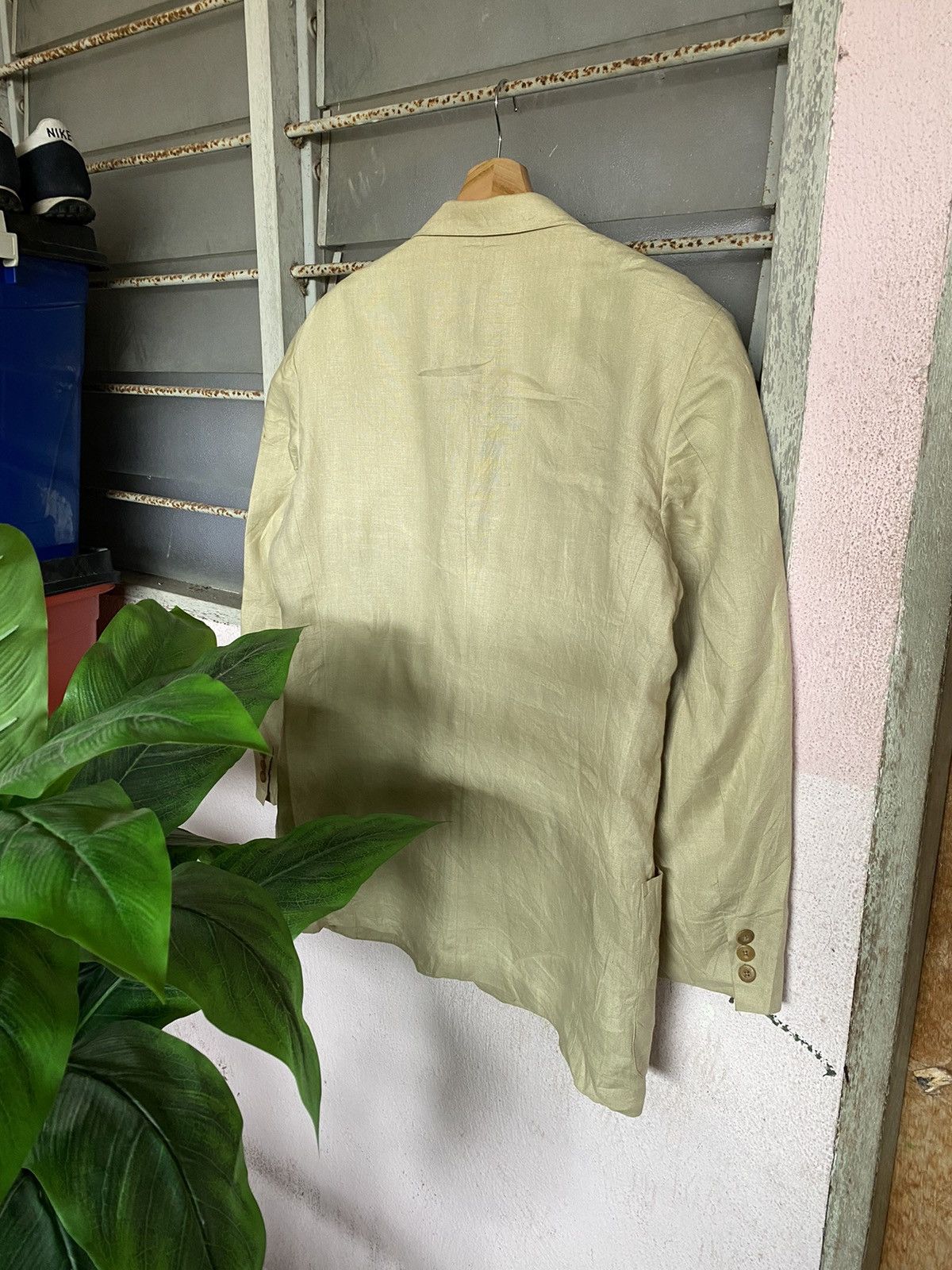 Burberry Vintage Burberry Blazers Size 44R - 2 Thumbnail